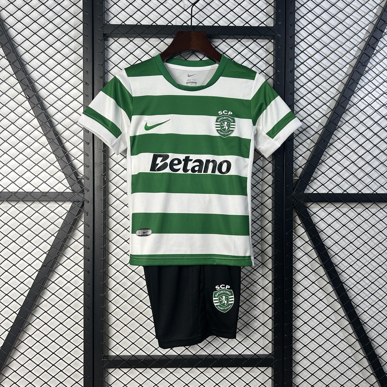 25 26 Kids Sporting Lisbon Home