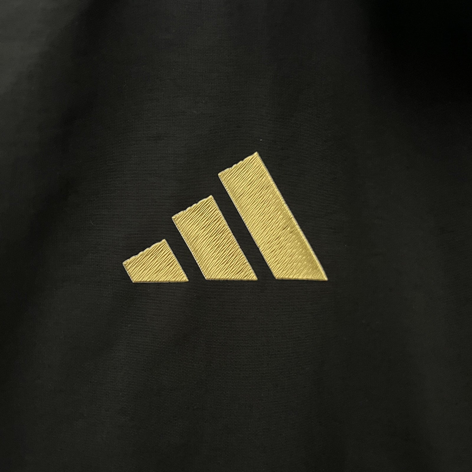 24 25 M U Trench Coat Reversible 4