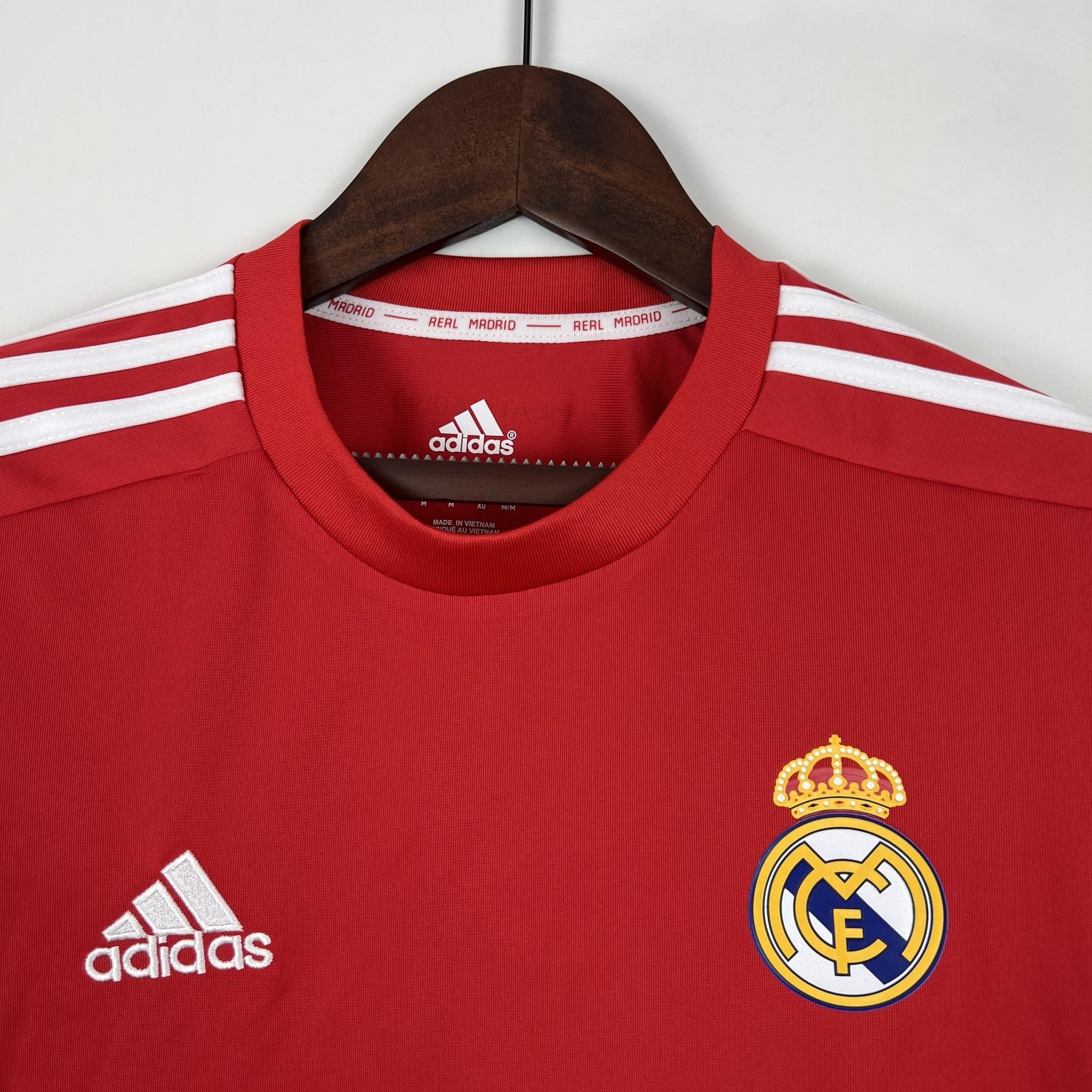 Retro Long Sleeve Real Madrid 11 12 Third Away