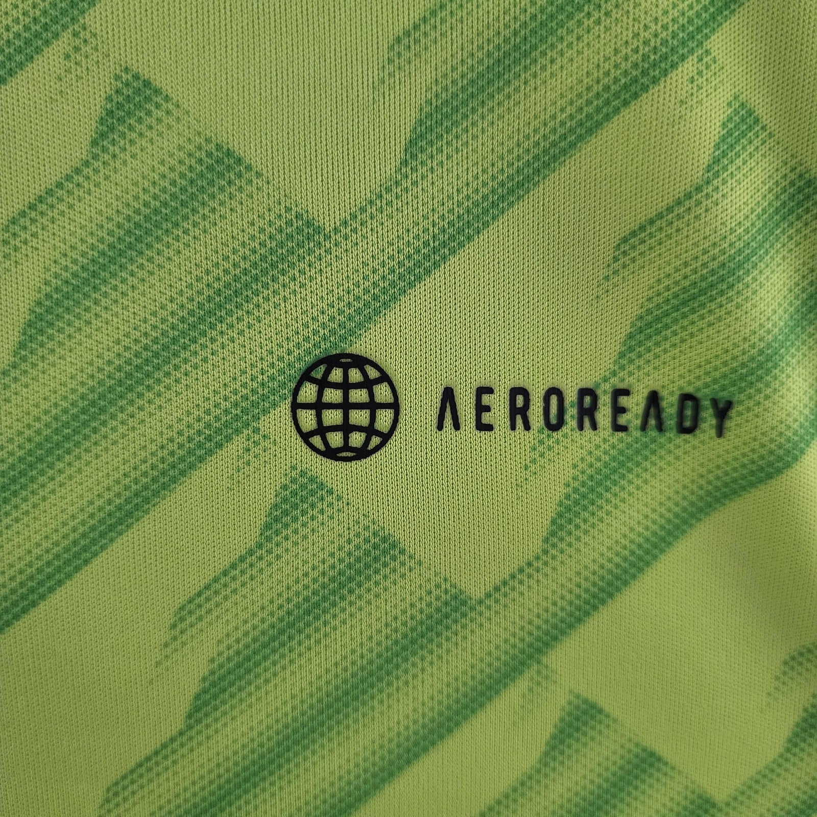 22 23 M U Third Away