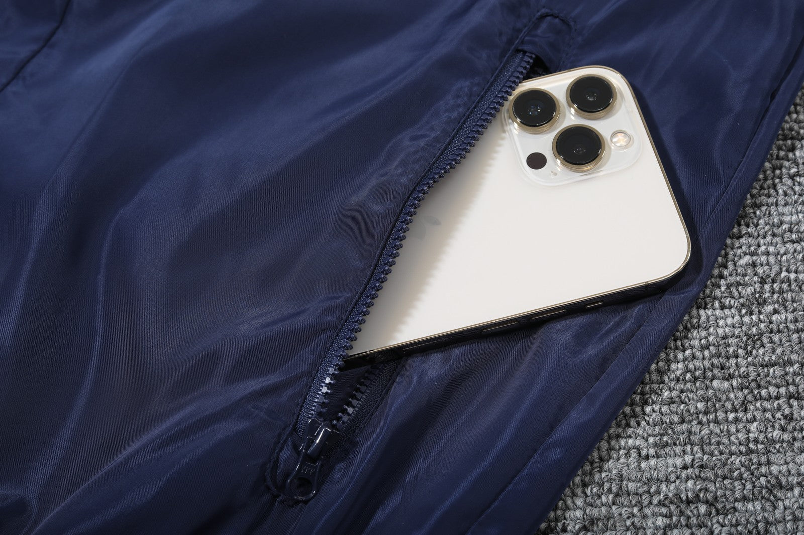 Paris Saint Germain Trench Coat 2