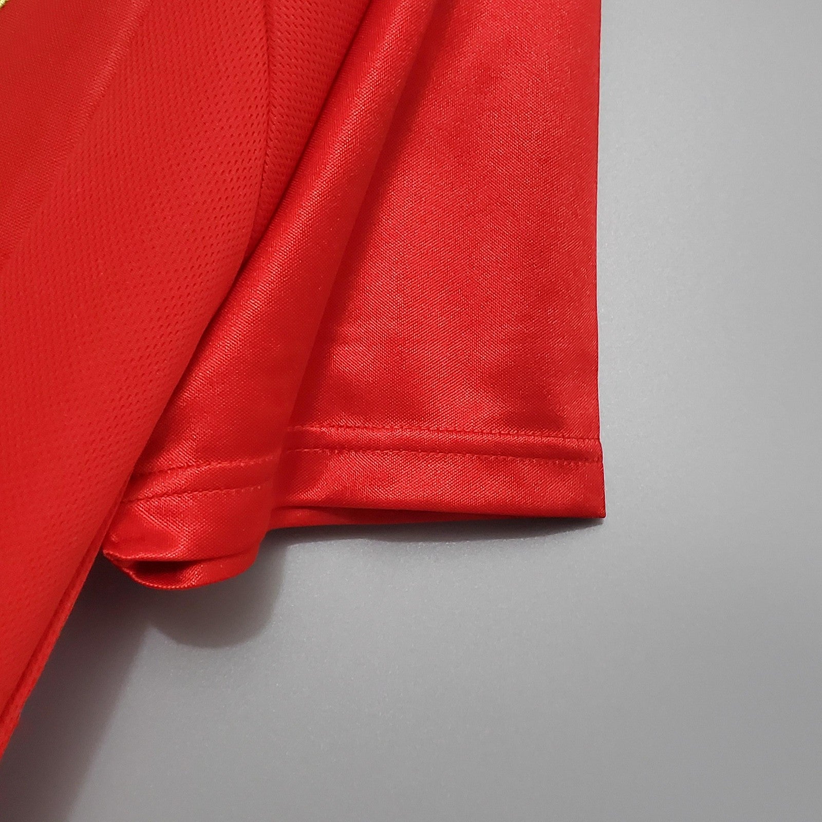 Retro 99 00 M U Home