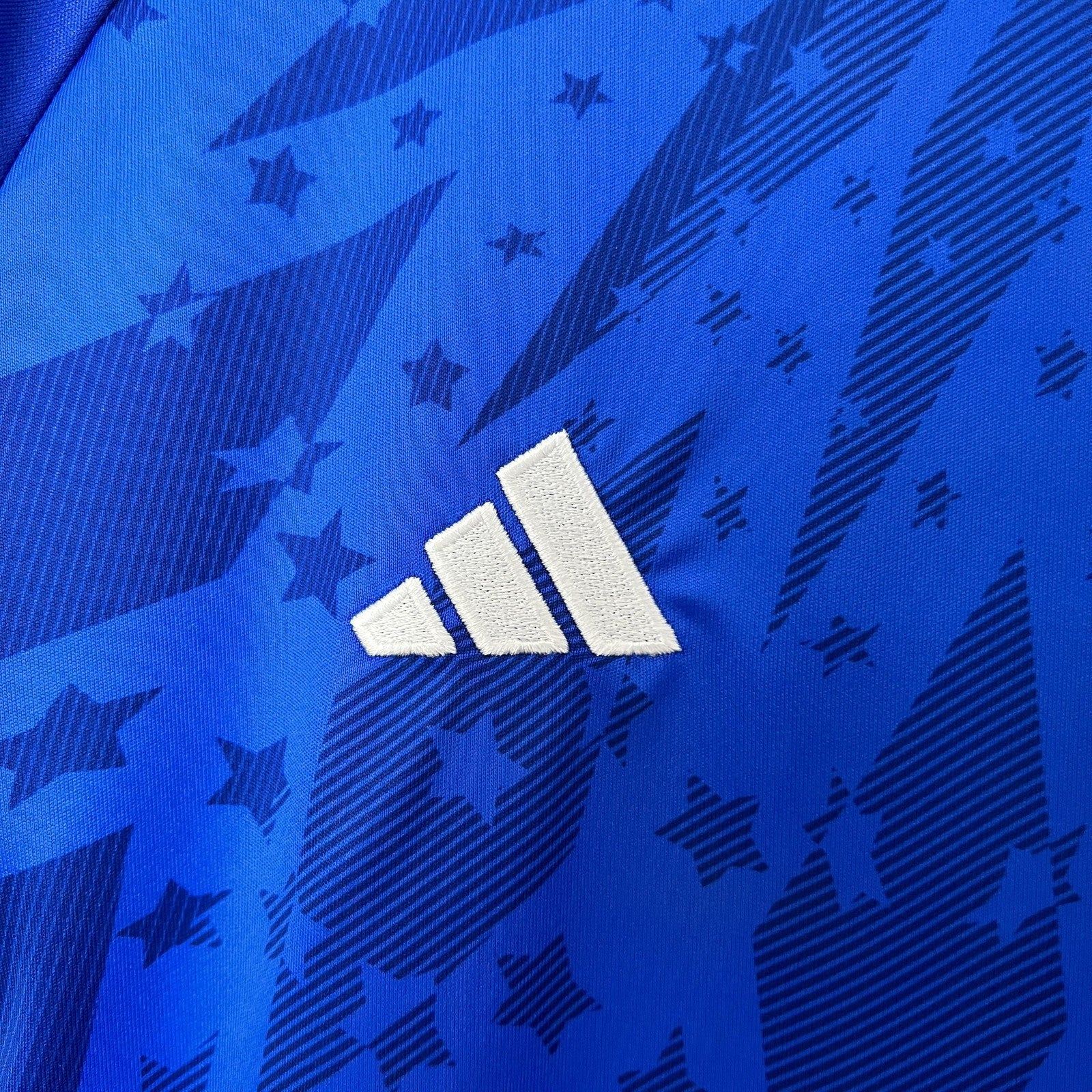 24 25 Women Cruzeiro Home