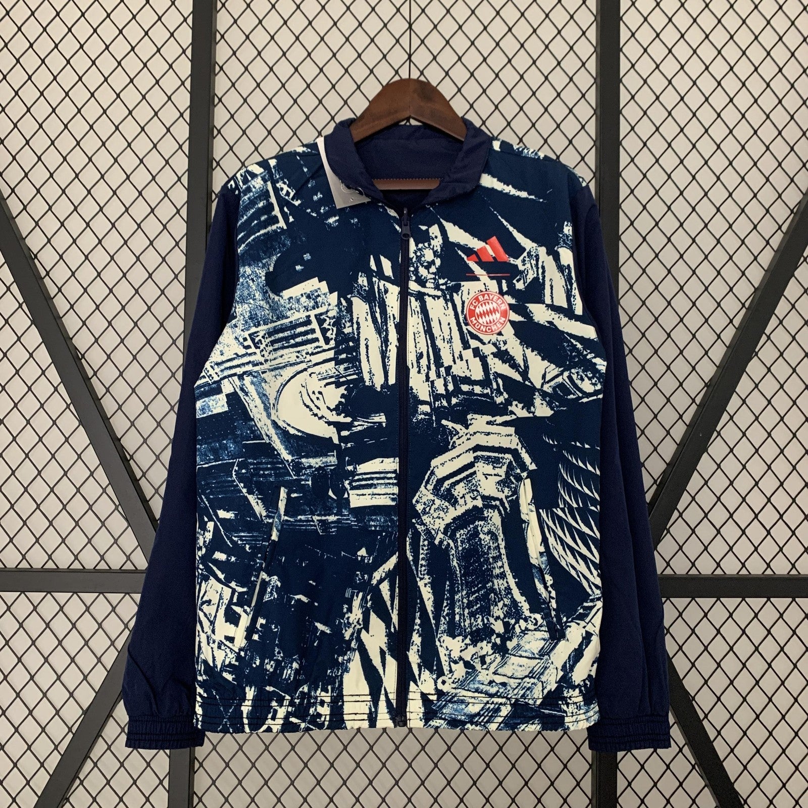 23 24 Bayern Munich Trench Coat Reversible