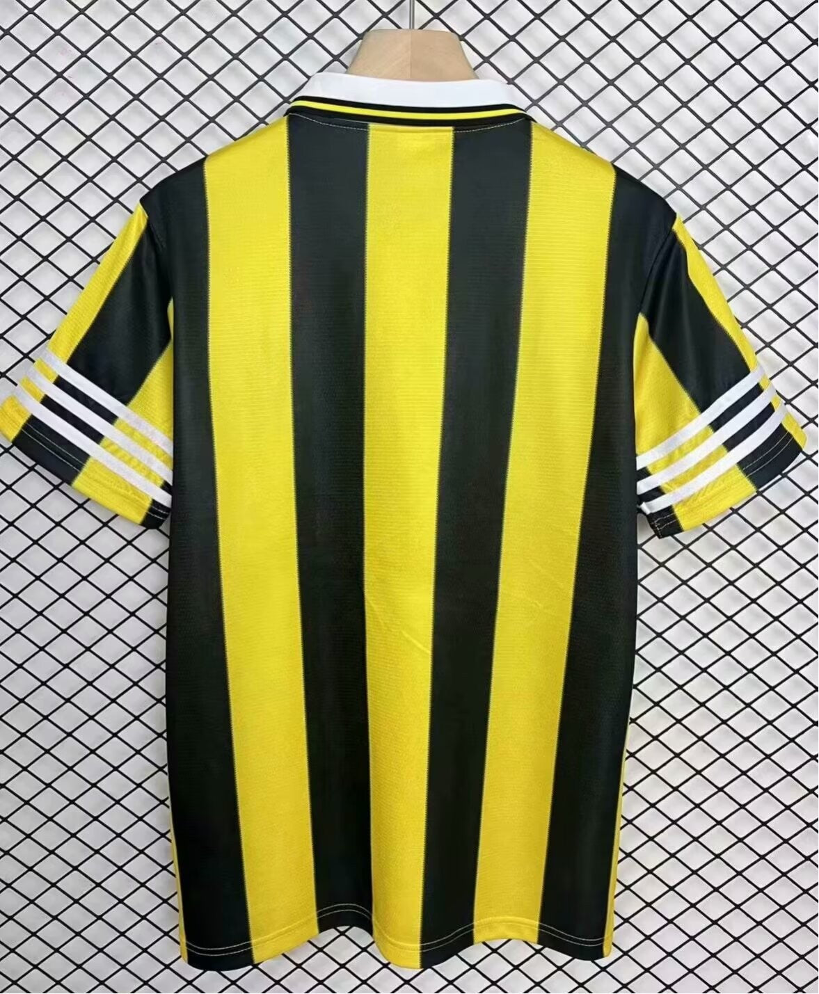 Retro Zaragoza Third Away