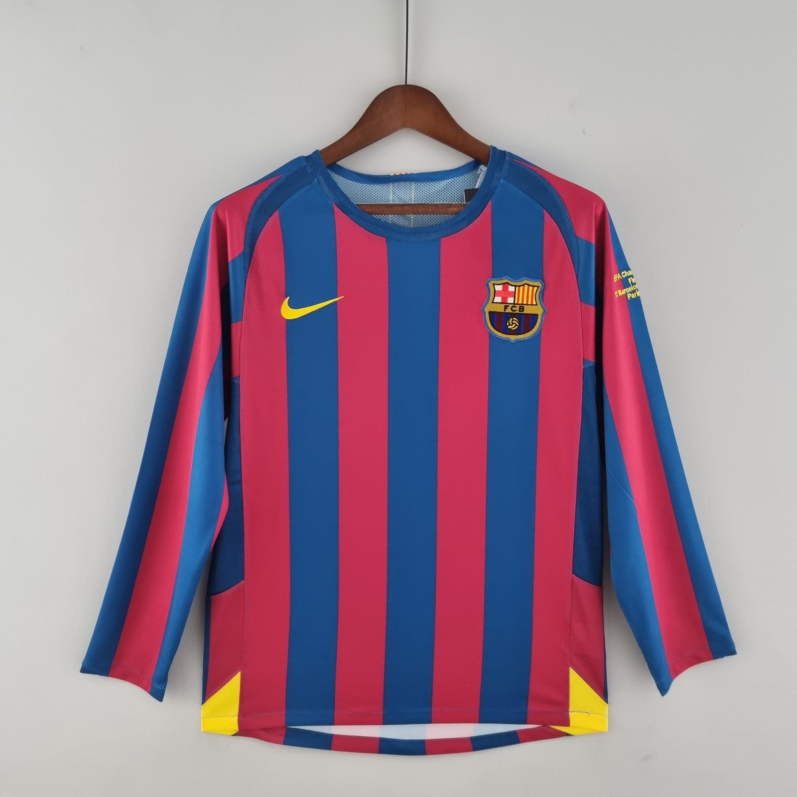Retro Barcelona Long Sleeve Home