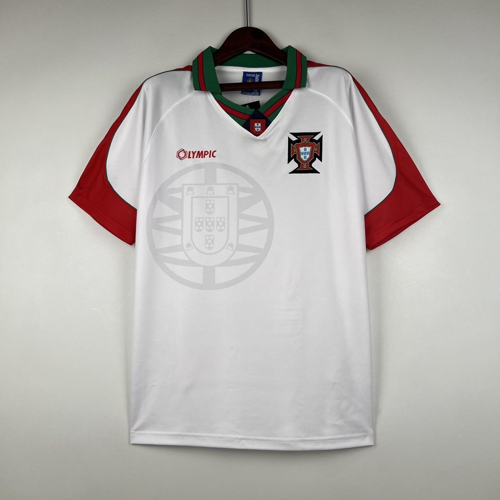 Retro Portugal 96 97 Away