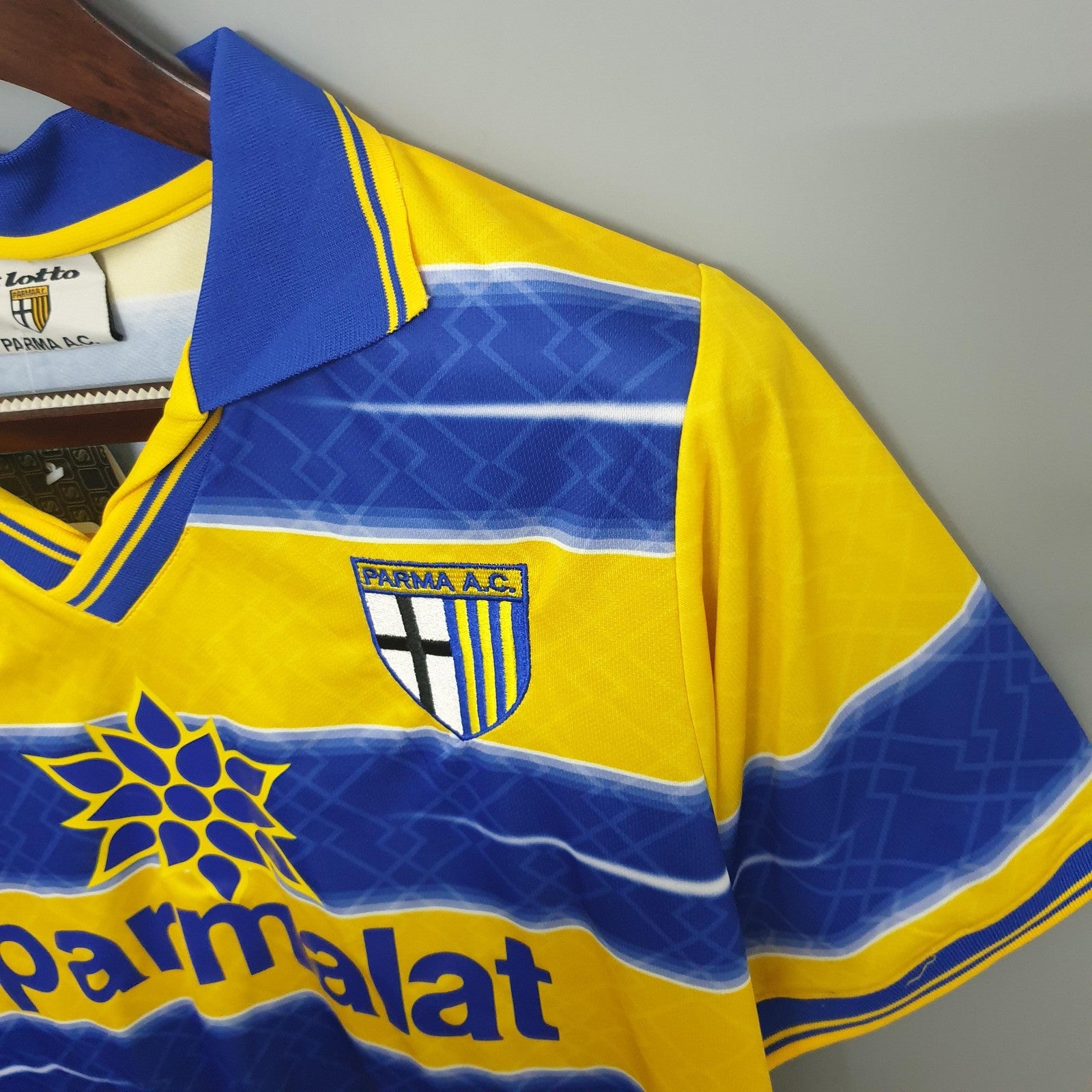 Parma Retro Shirt Home