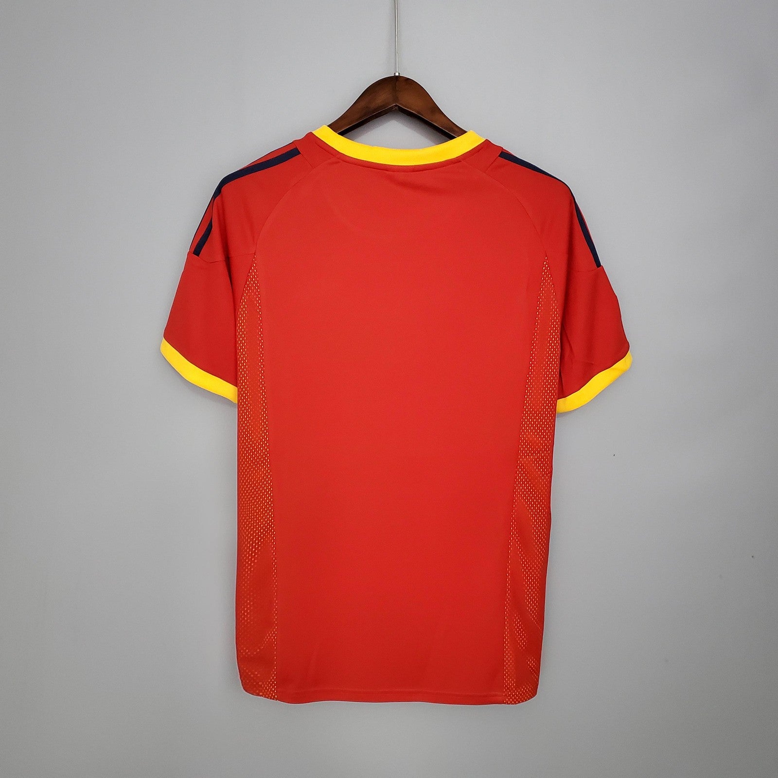 Retro Spain 2002 Home