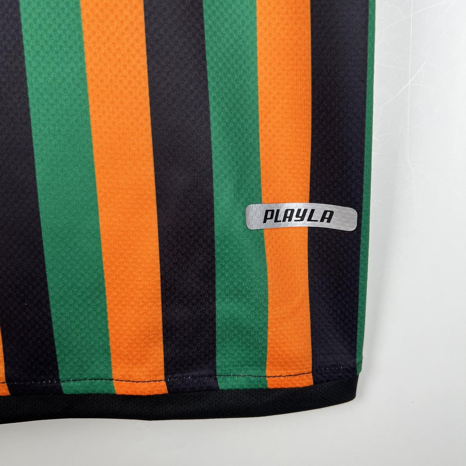 23 24 Venice Training Wear