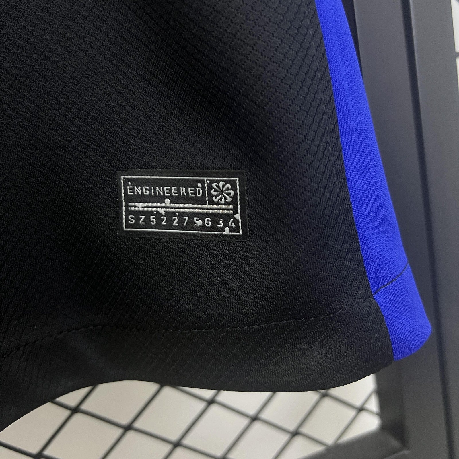 25 26 Barcelona Away 2