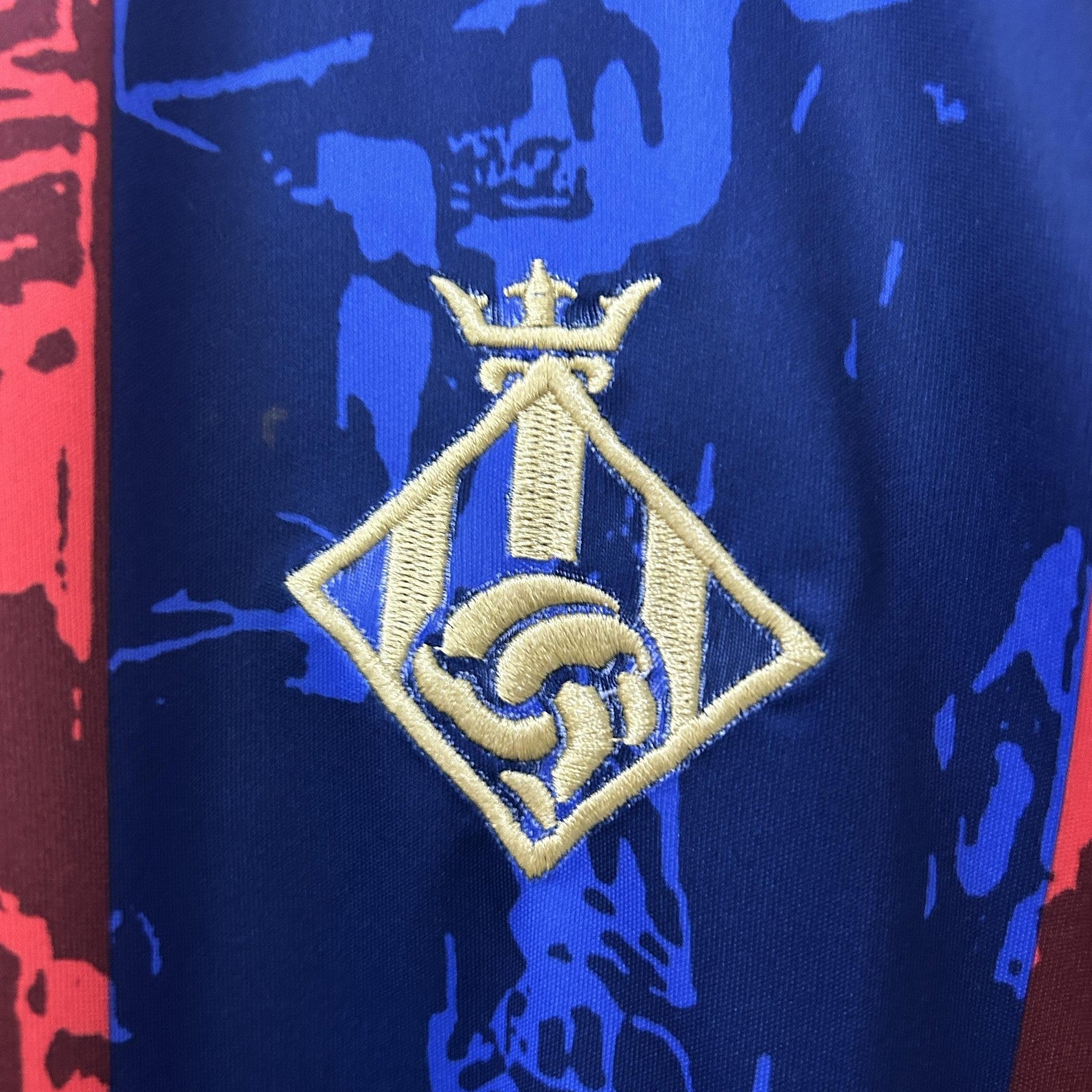 24 25 Barcelona Special Edition