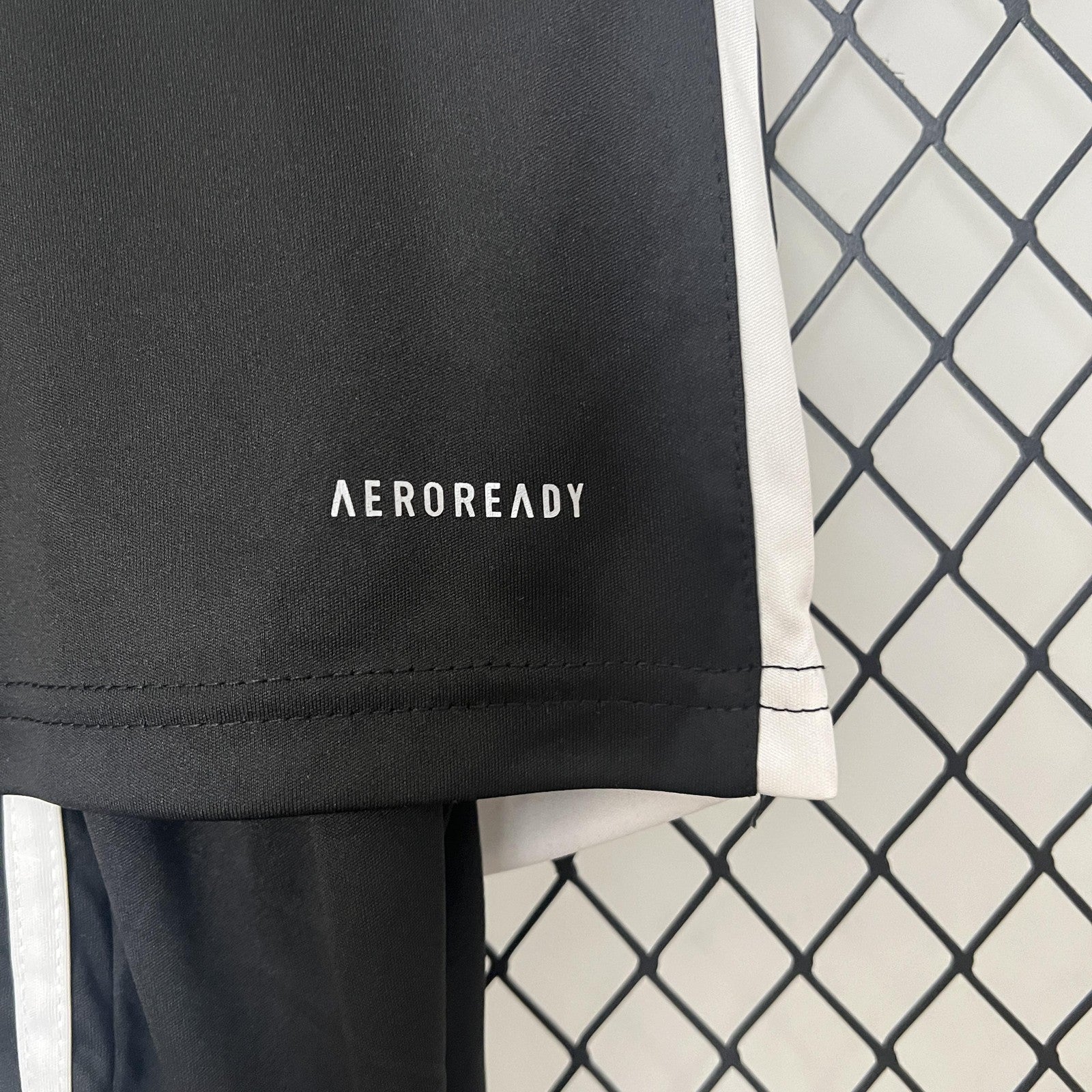 24 25 Kids Colo Colo Away