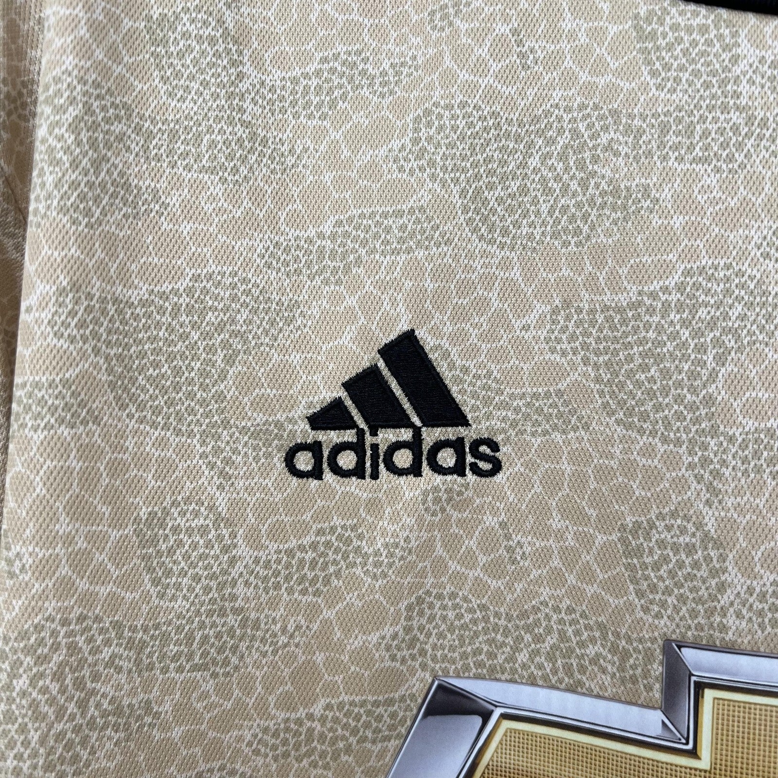 Retro M U 19 20 Away