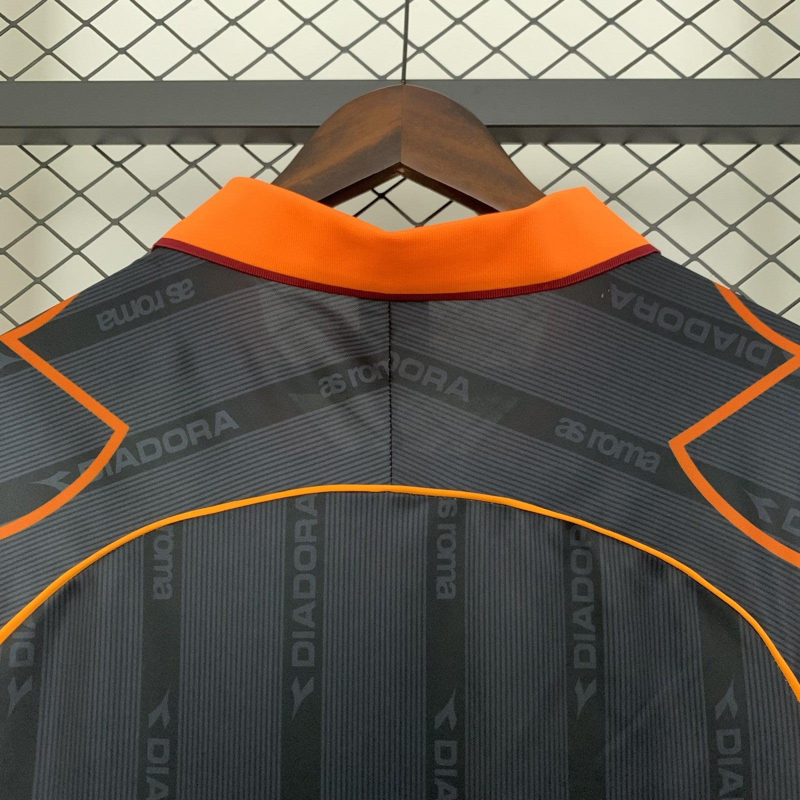 Retro Roma 99 00 Away