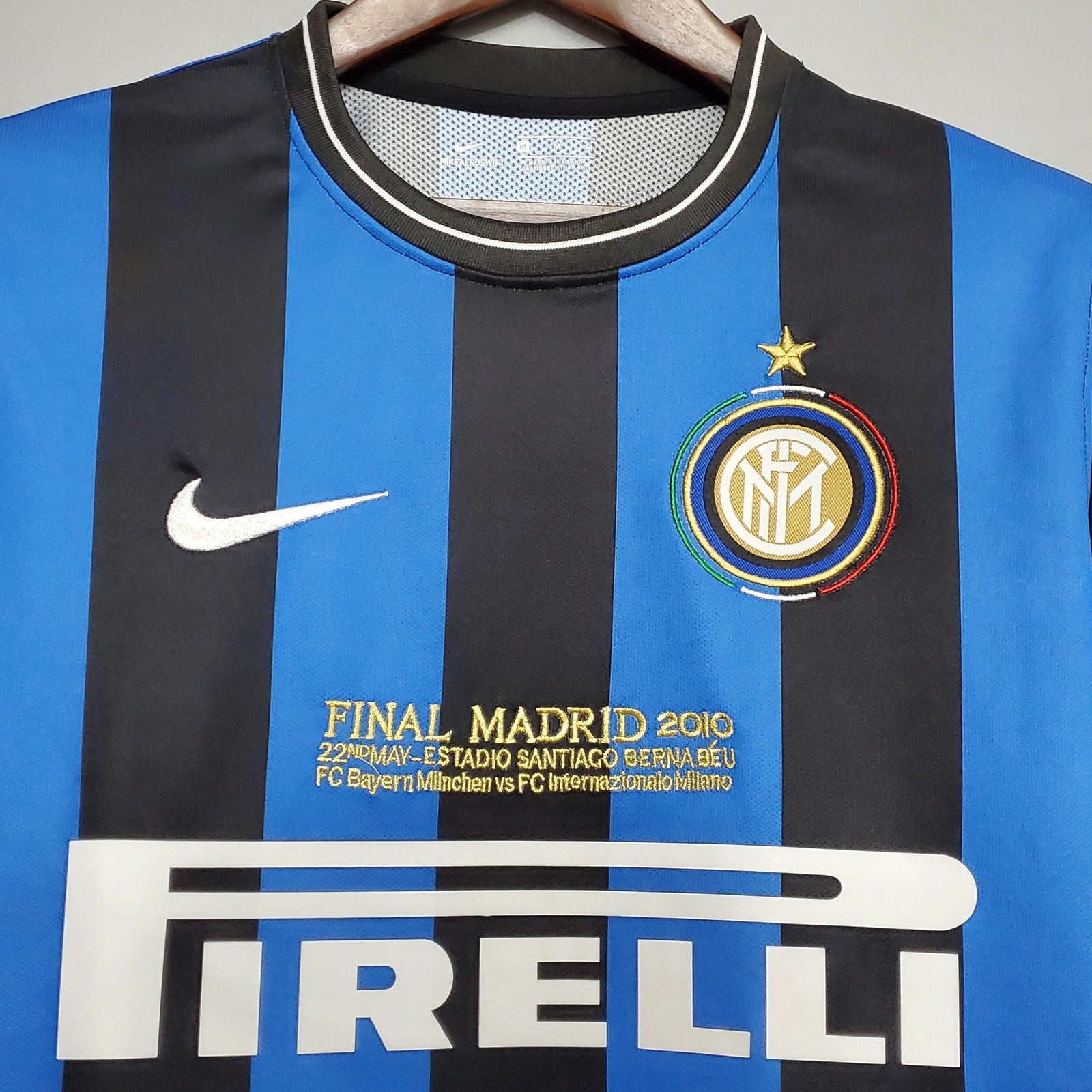 Retro 2010 Inter Milan Home