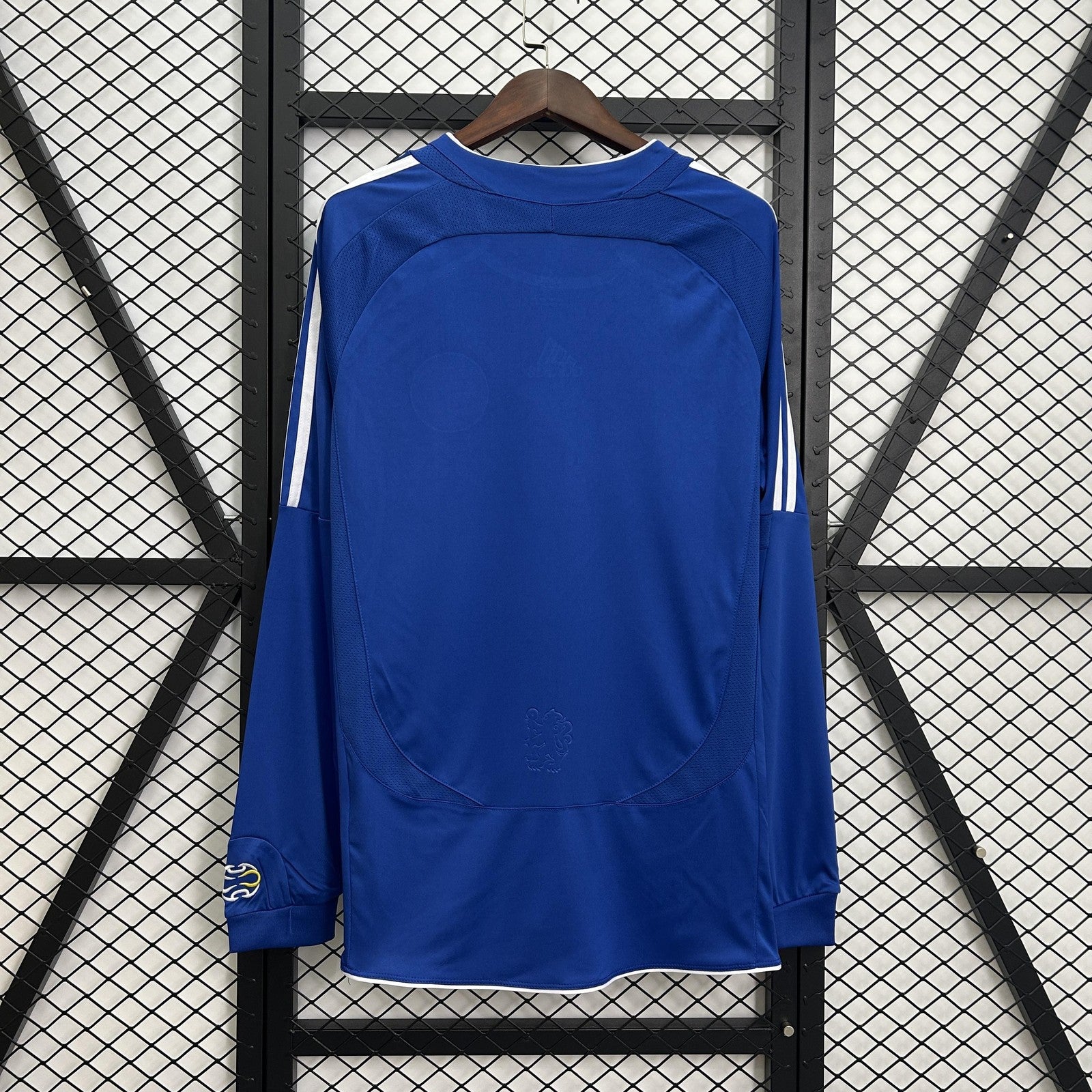 Retro Long Sleeve Chelsea Home