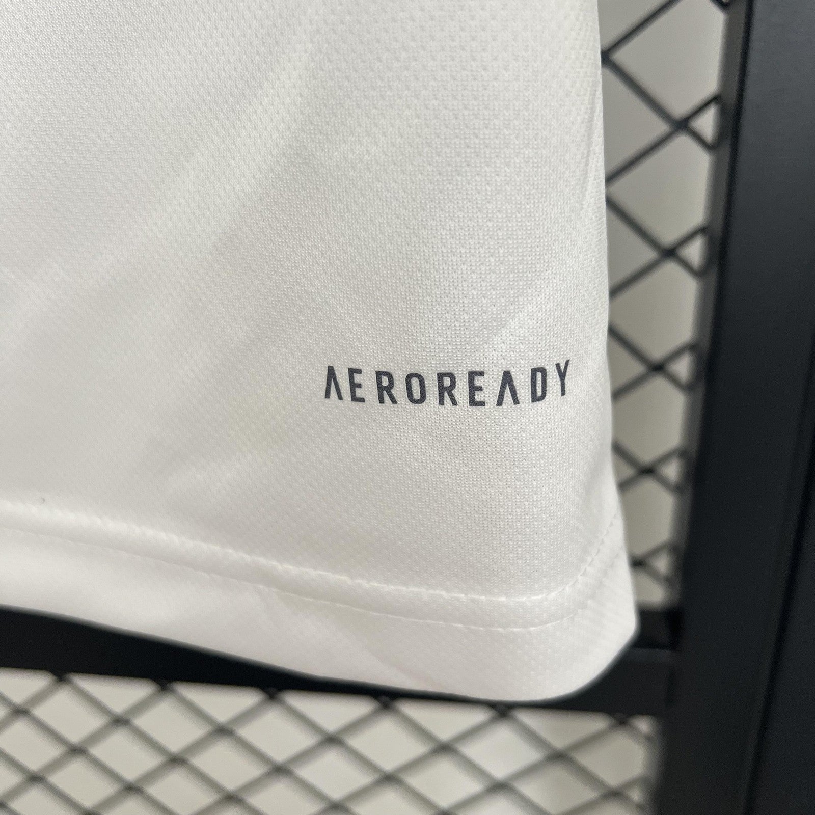 25 26 Leeds United Home 2