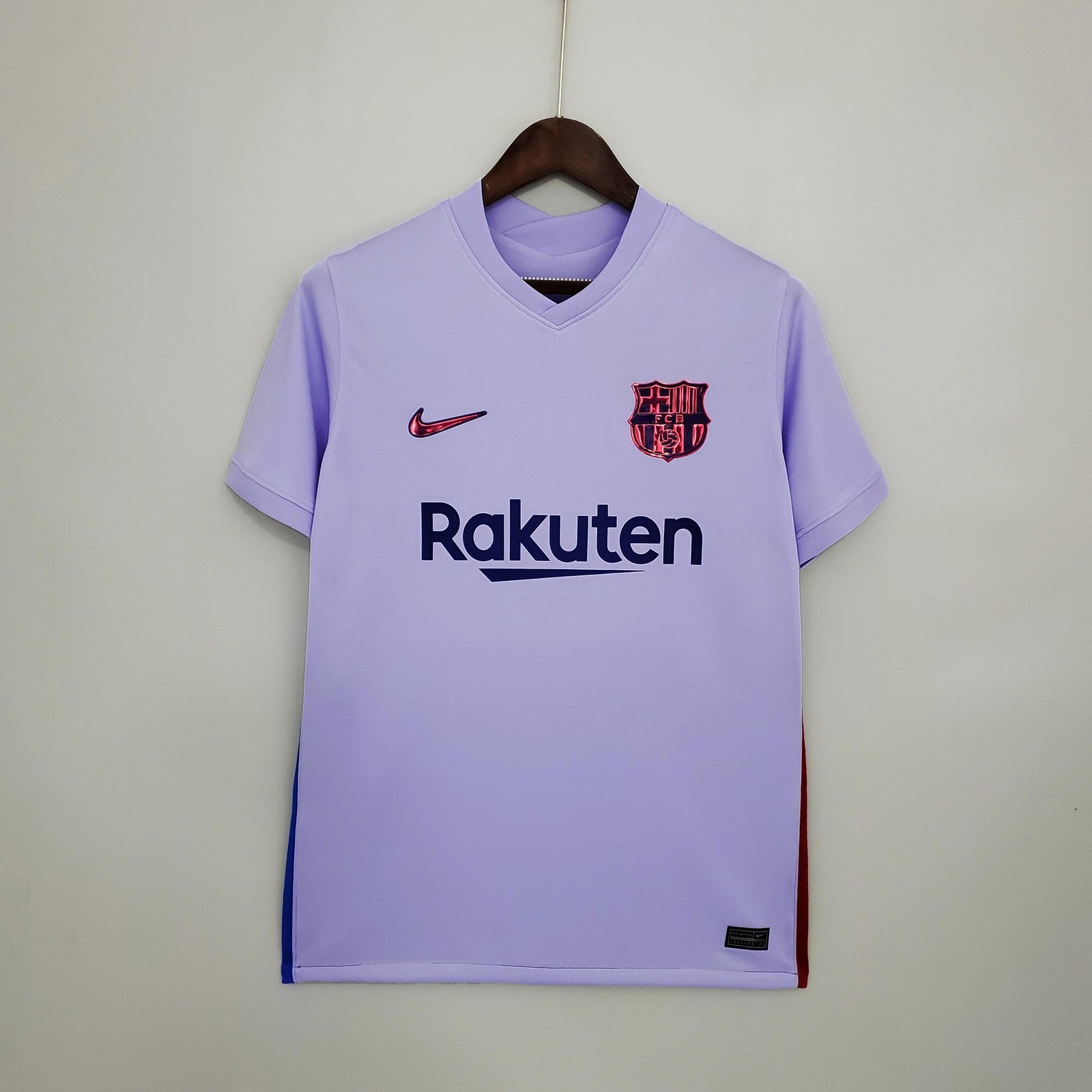 21 22 Barcelona Away