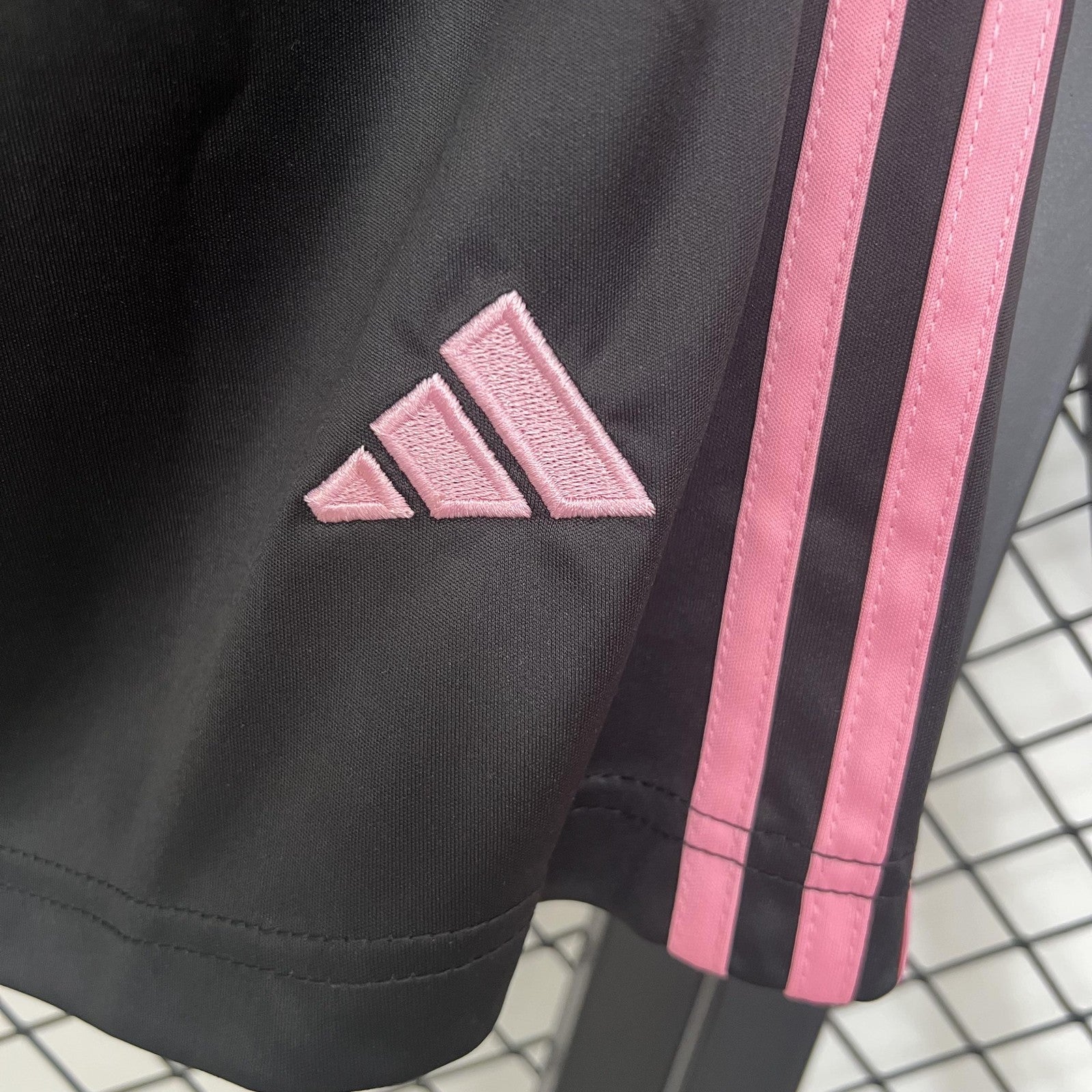 25 26 Shorts Juv Home