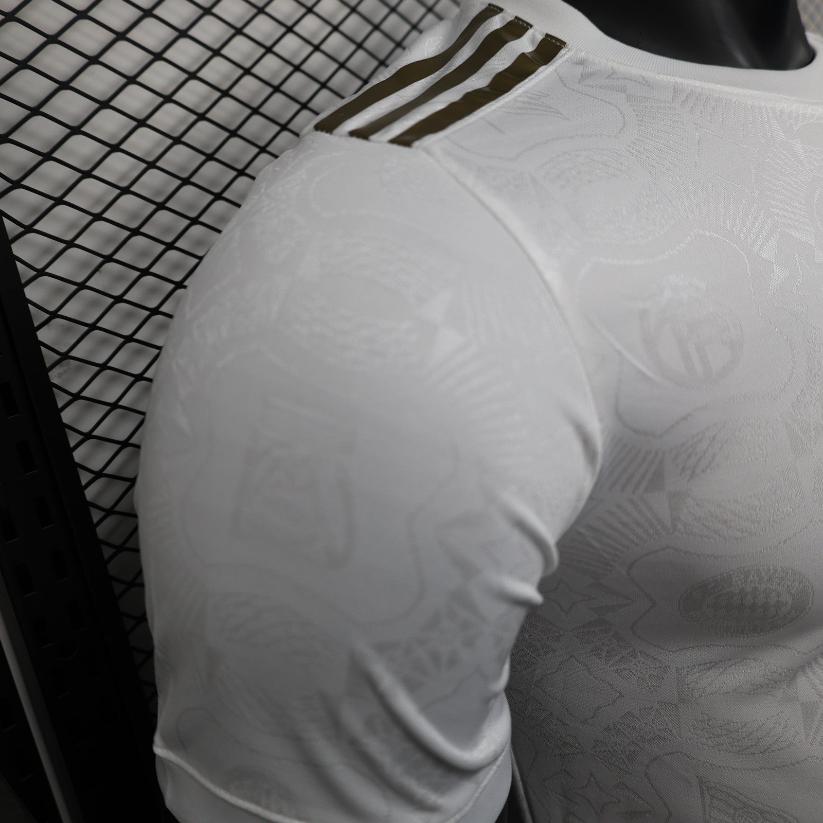 25 26 Player Fc Bayern Munich 125th Anniversary White