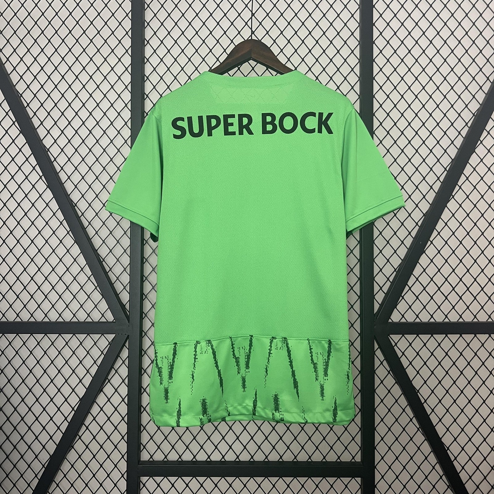 24 25 Sporting Lisbon Third Away