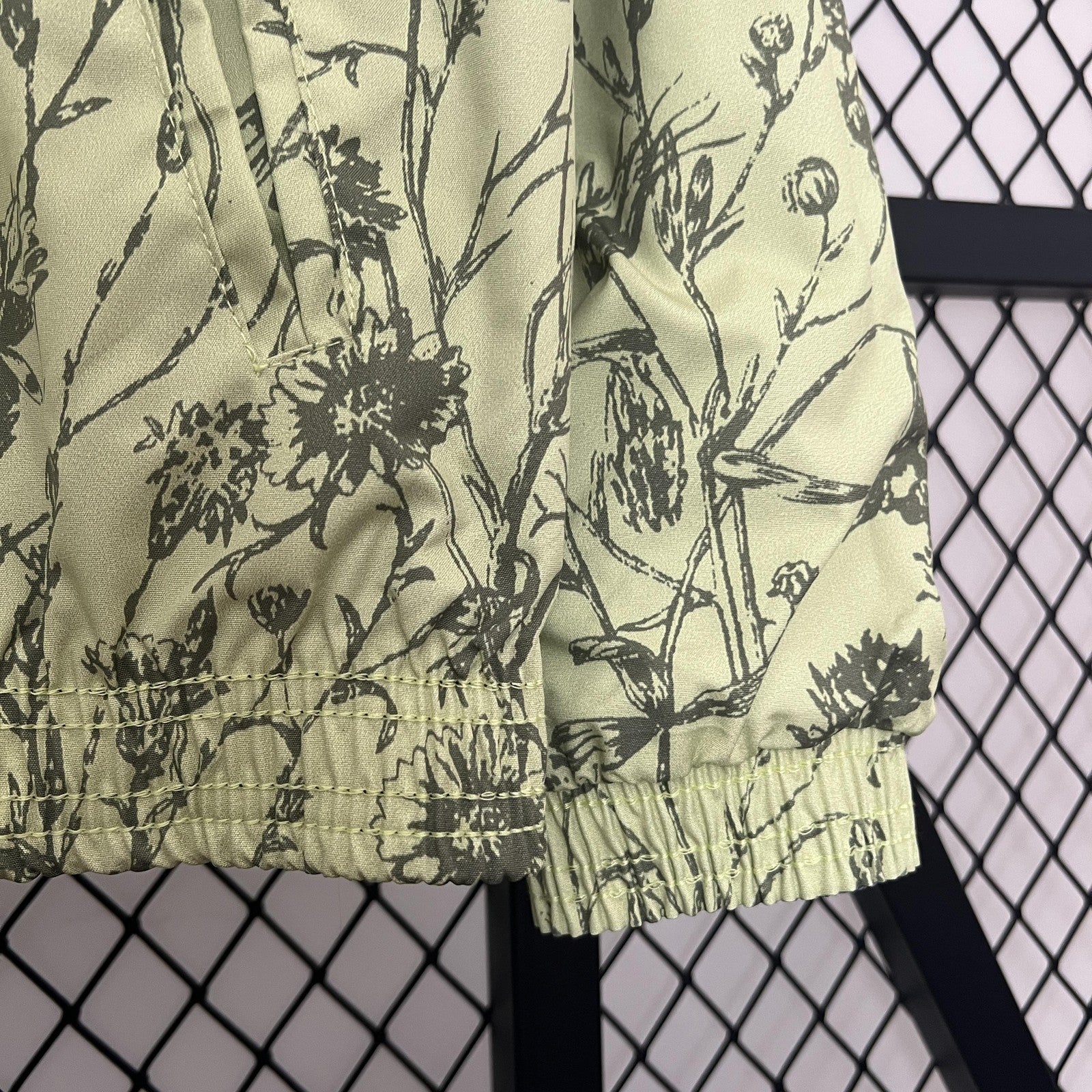 24 25 Bayern Munich Trench Coat Reversible