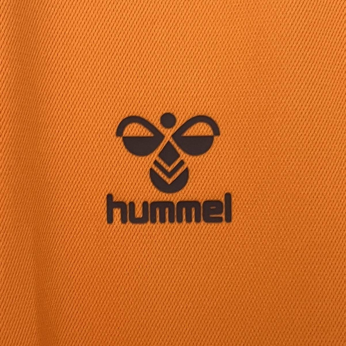 24 25 Celta Third Away