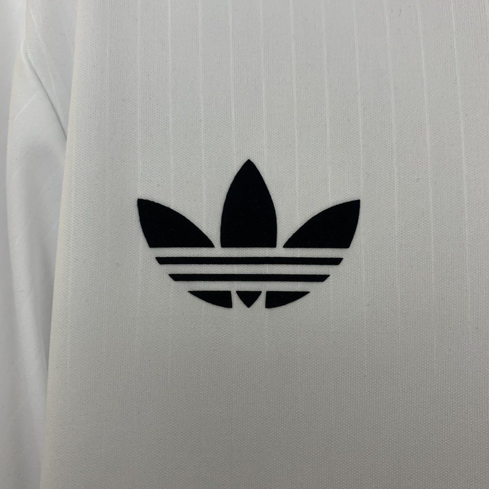 25 26 Colo Colo 100th Anniversary White