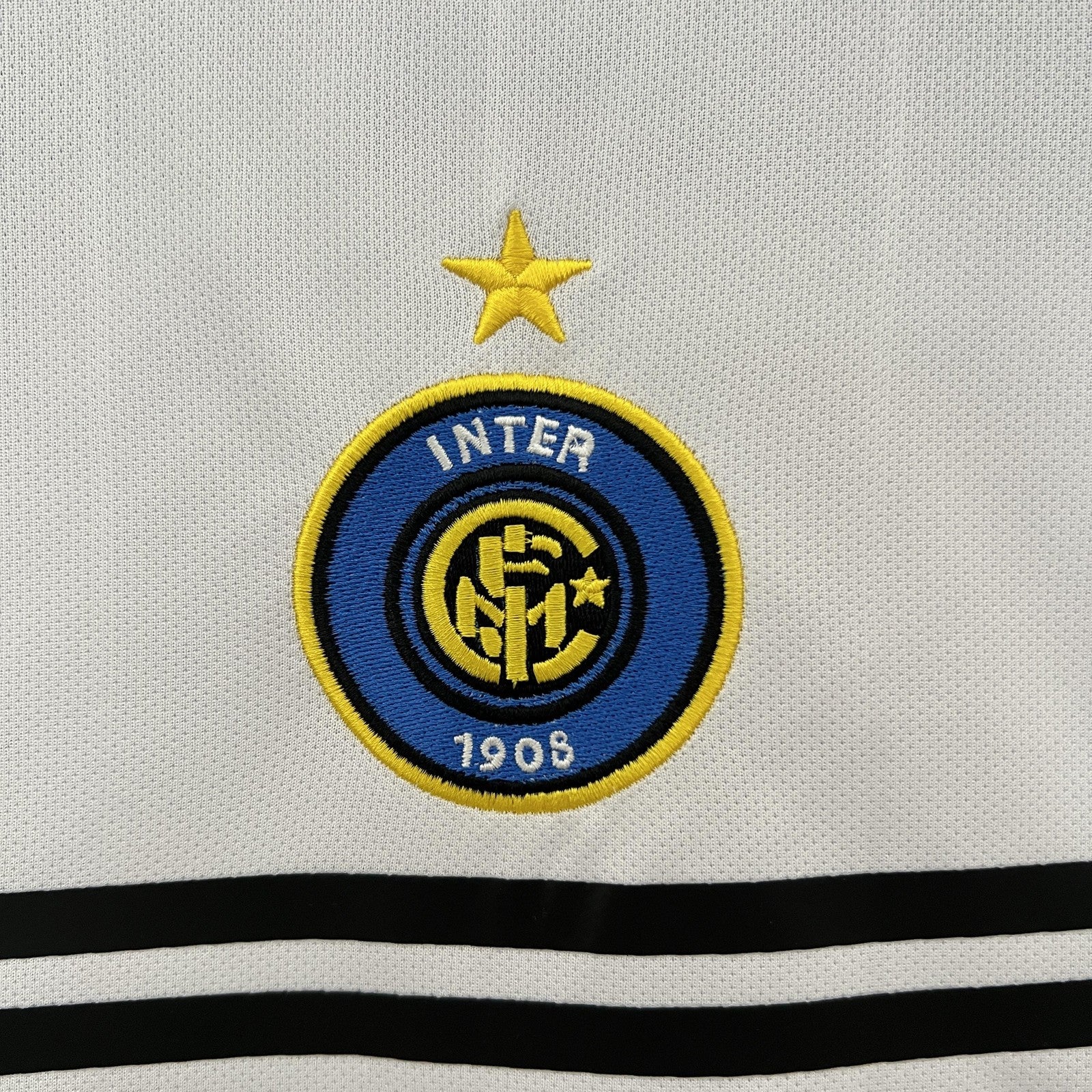 Retro Inter Milan 04 05 Away