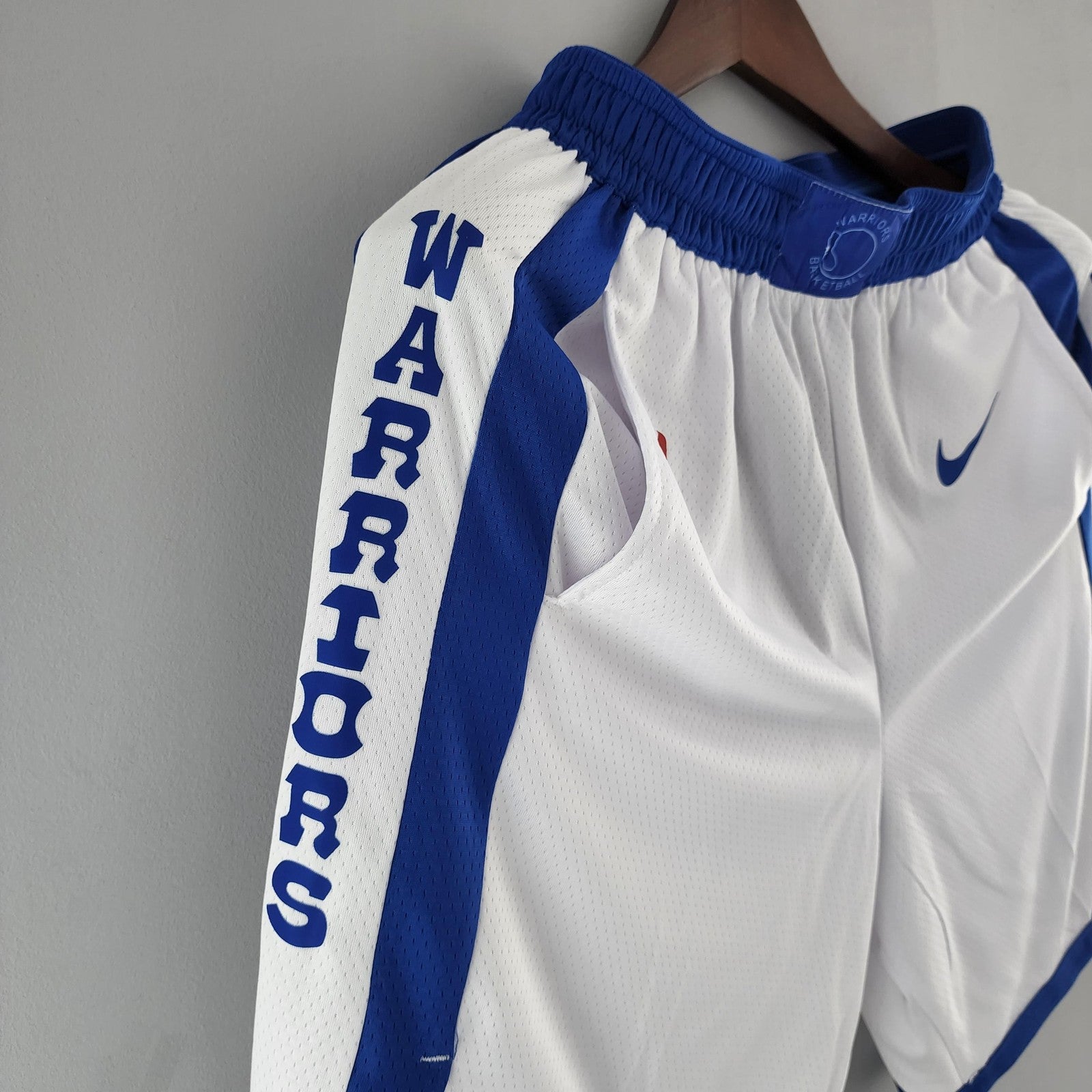 Golden State Warriors Nba Shorts White Blue Trim