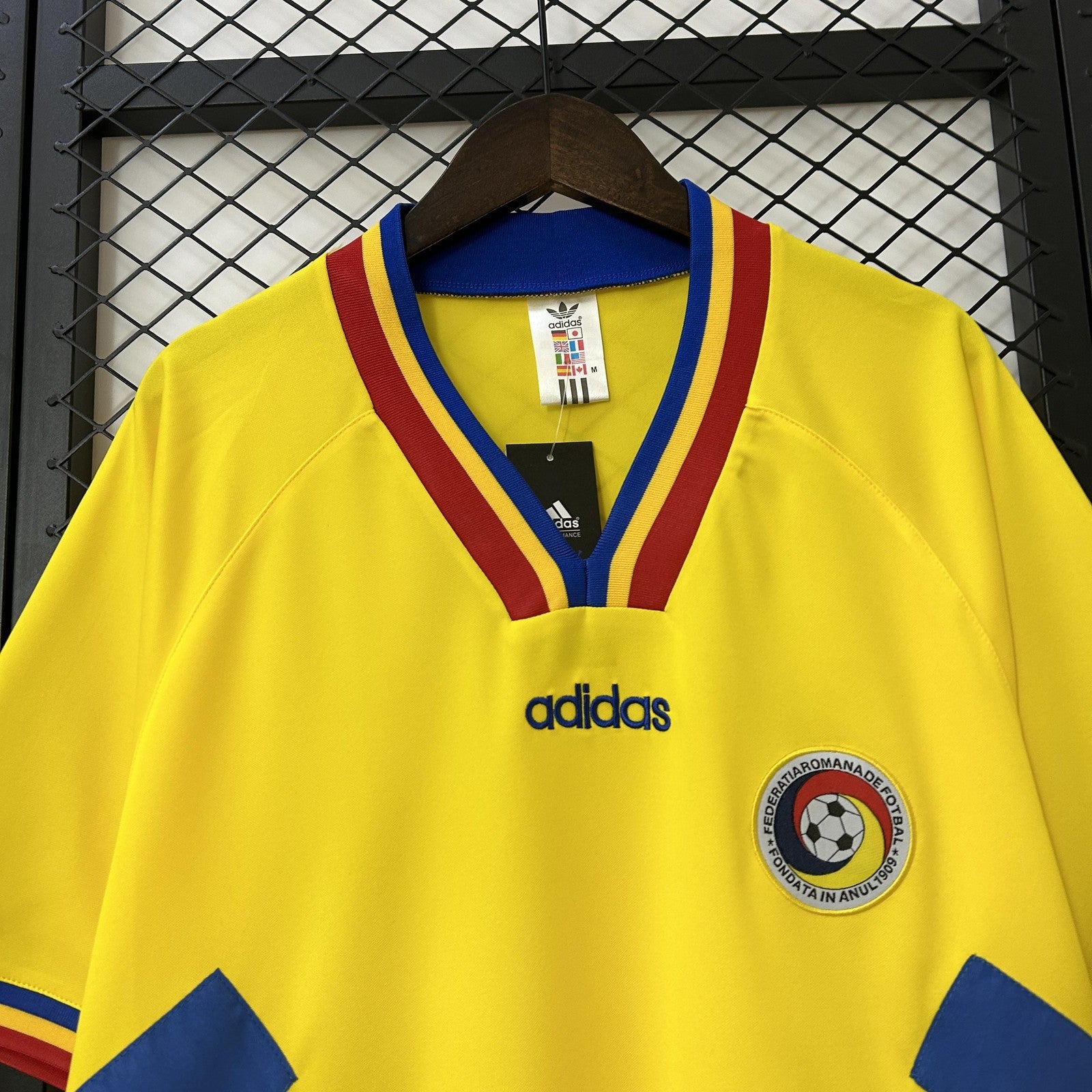 Retro Romania 1994 Home