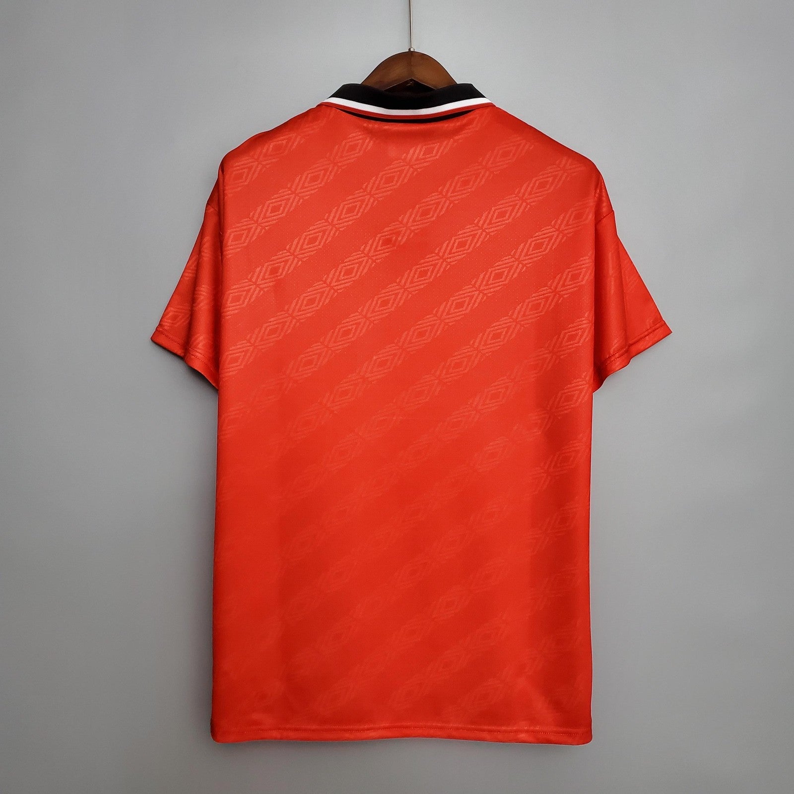 Retro Nottingham Forest Red