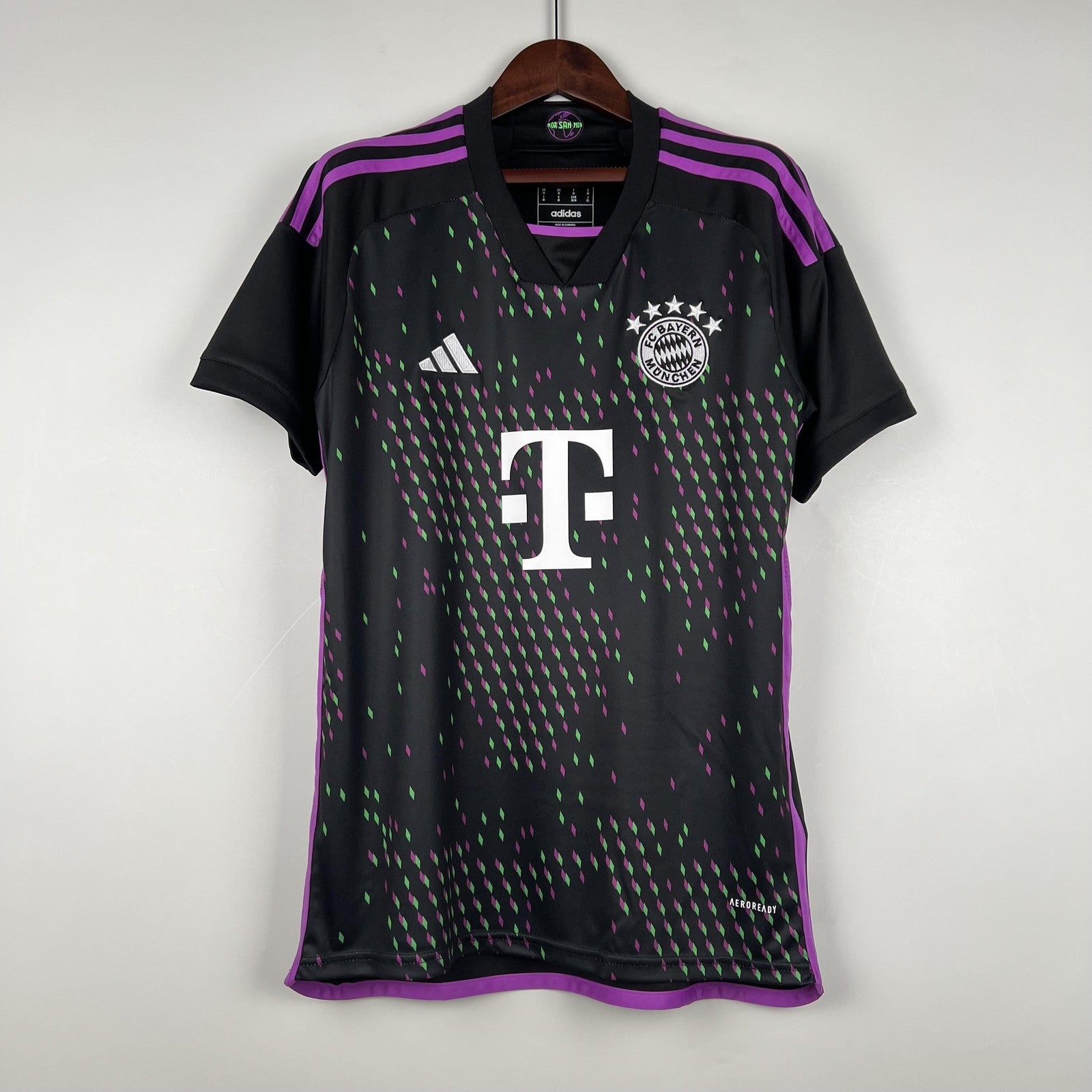 23 24 Bayern Munich Away