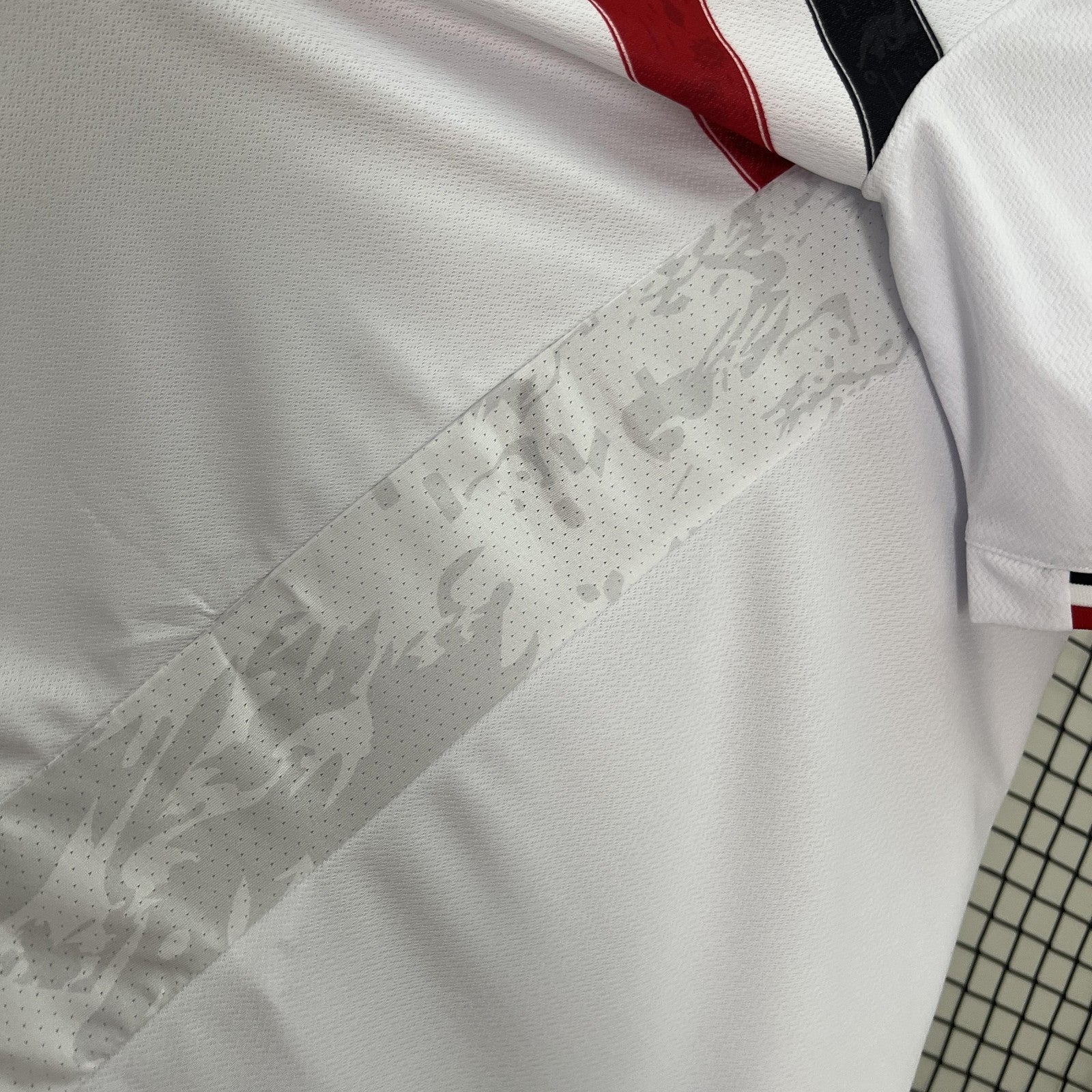 24 25 Holy Cross Away