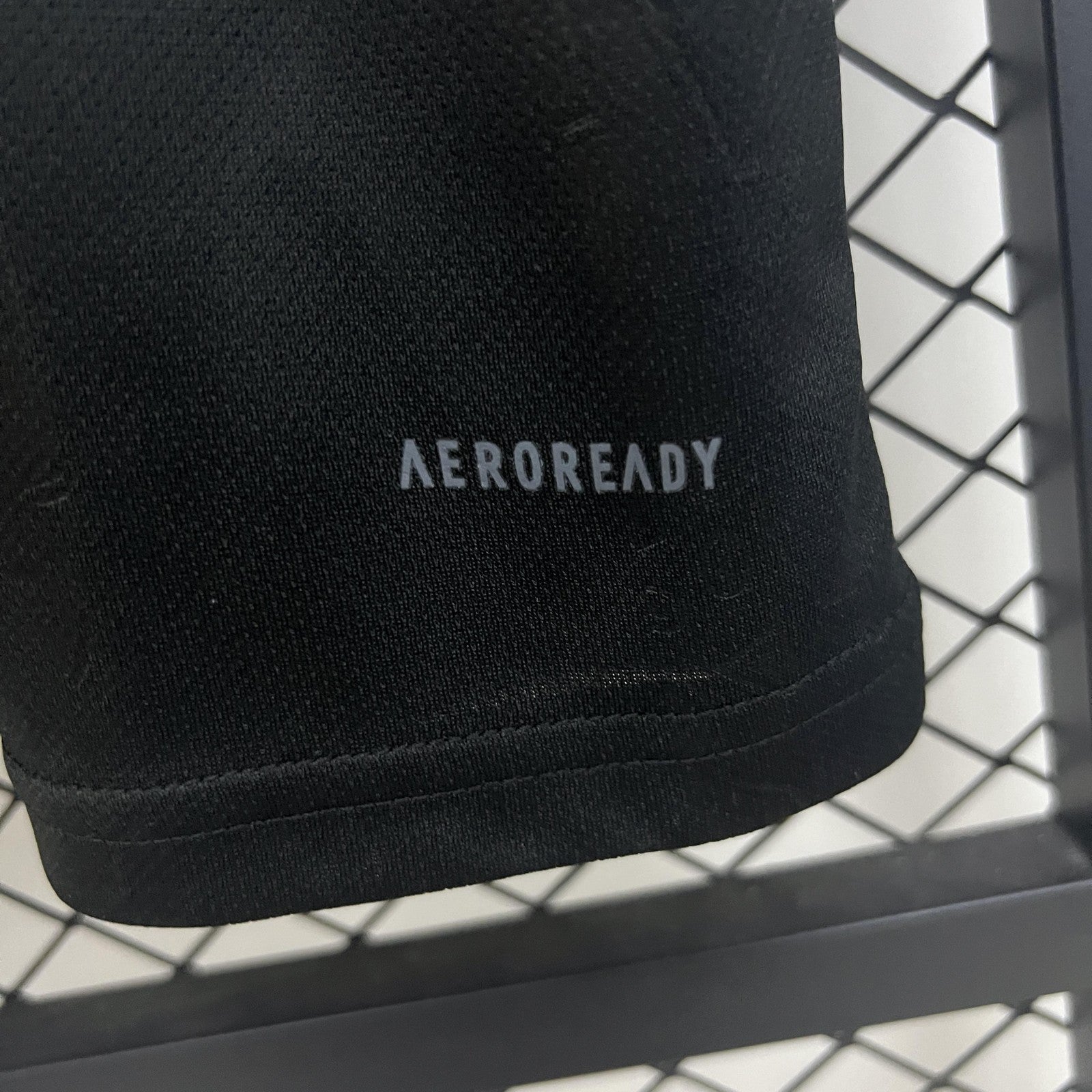 25 26 M U Third Away