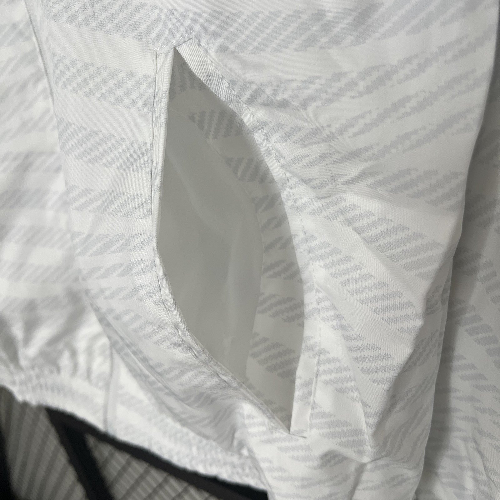 24 25 Real Madrid Trench Coat Reversible 4