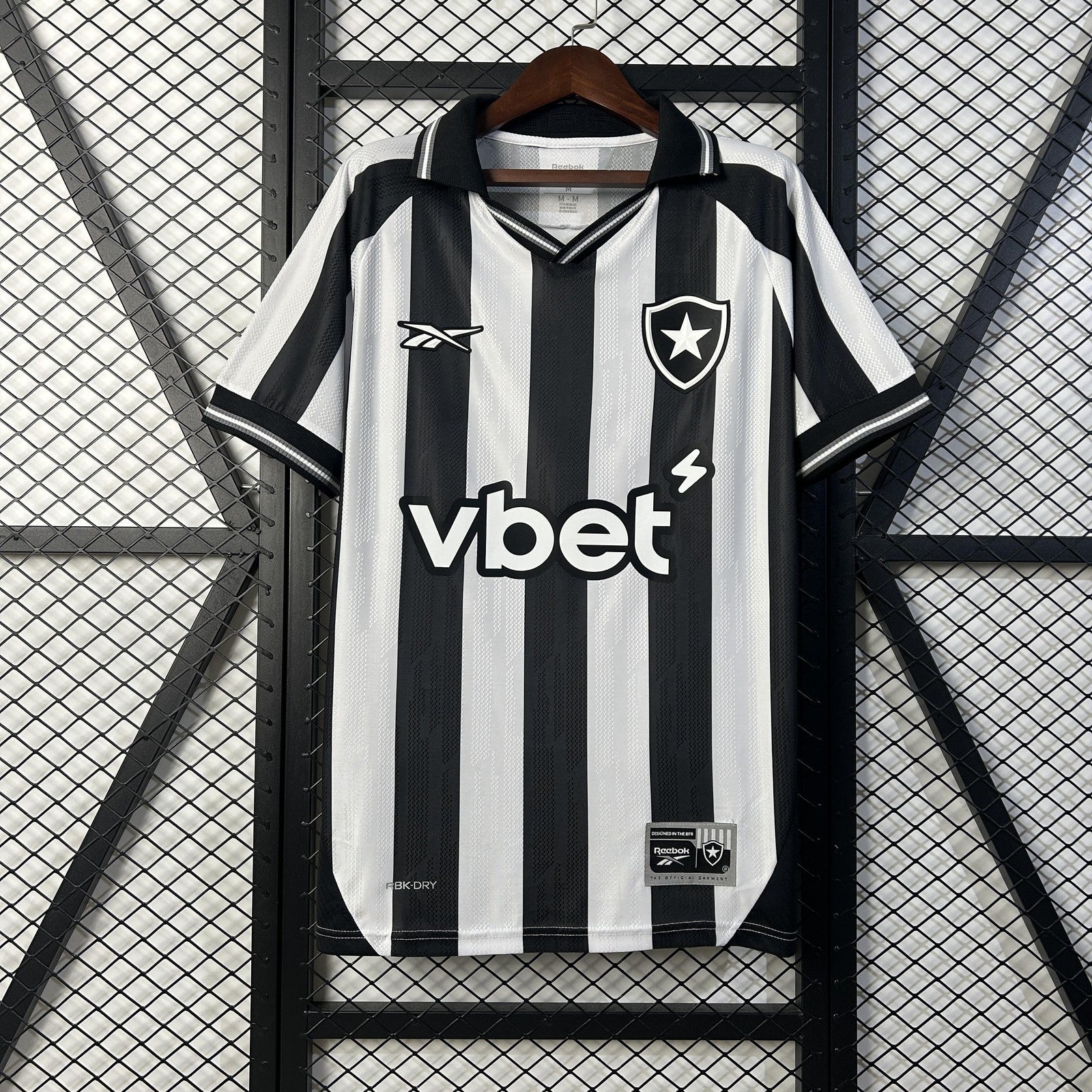25 26 Botafogo Home