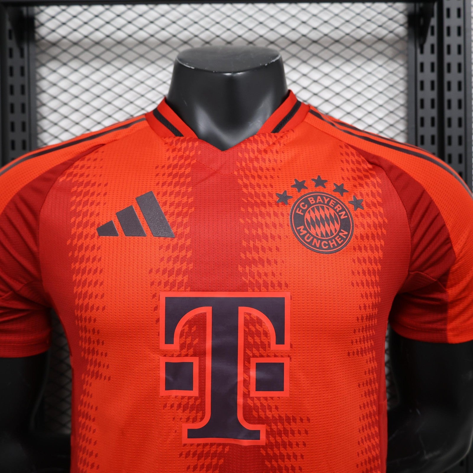 24 25 Player Bayern Munich Home