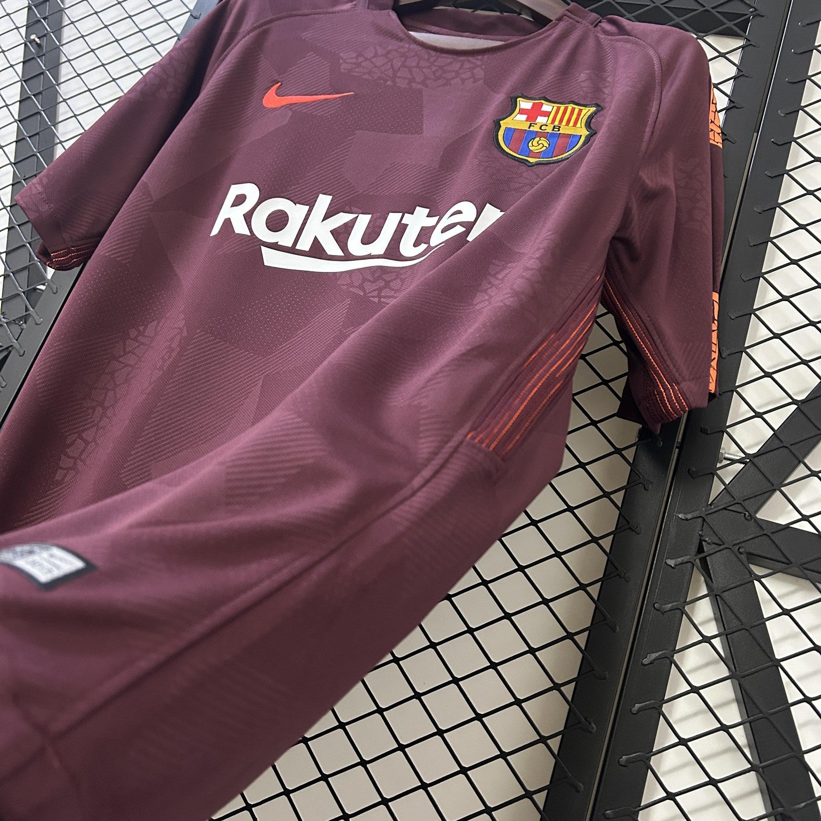 Retro Barcelona 17 18third