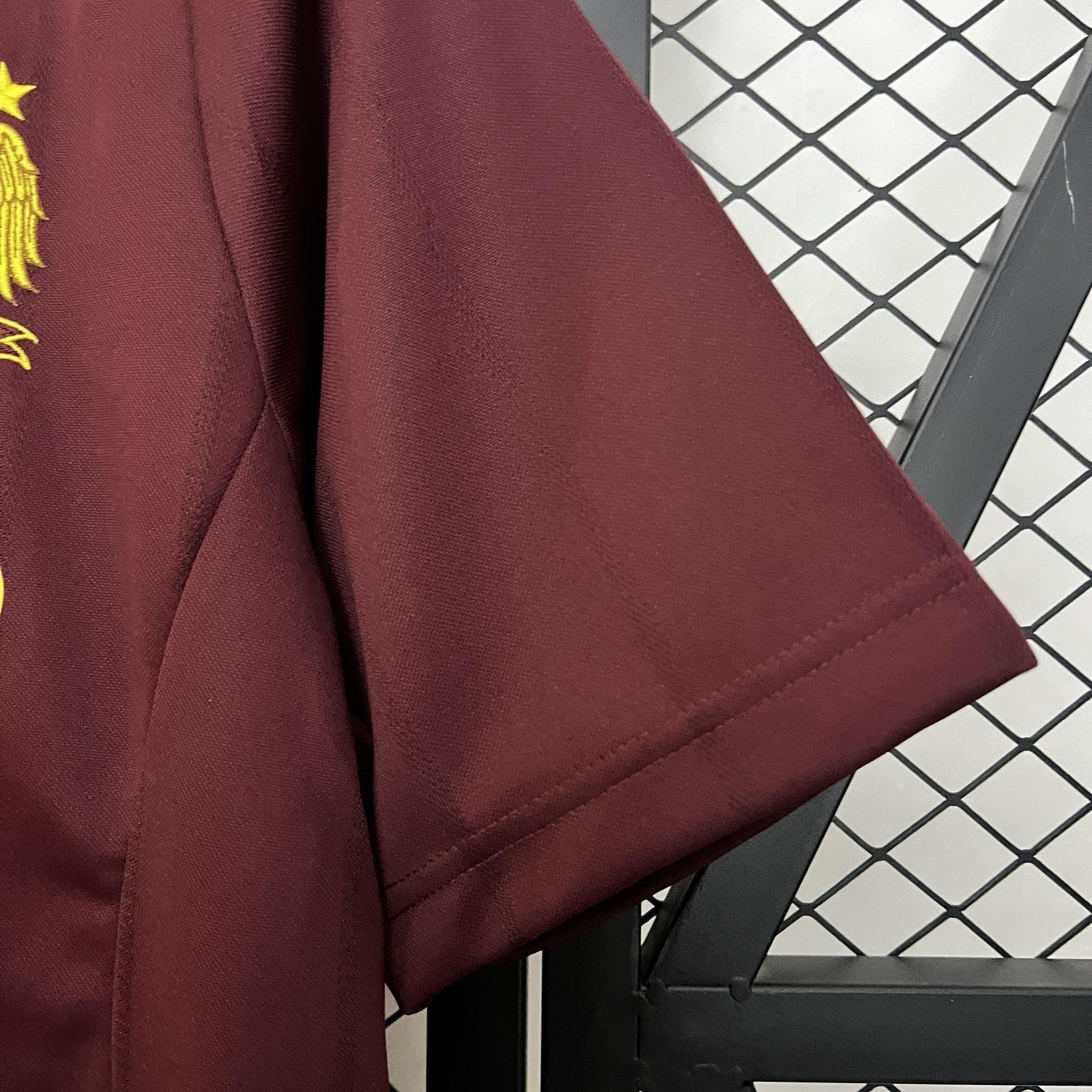 Retro Manchester City 12 13 Away