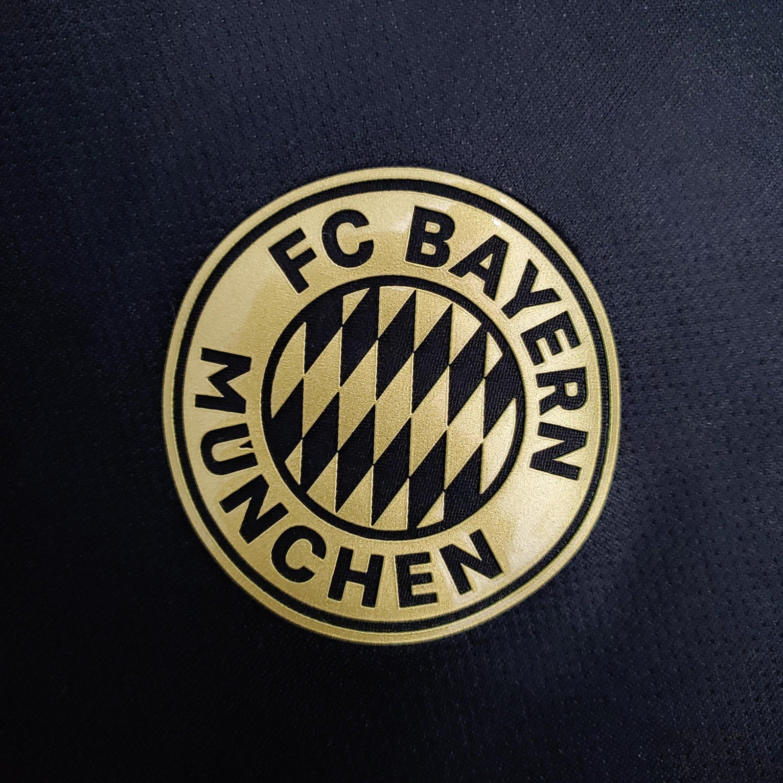 21 22 Bayern Munich Away
