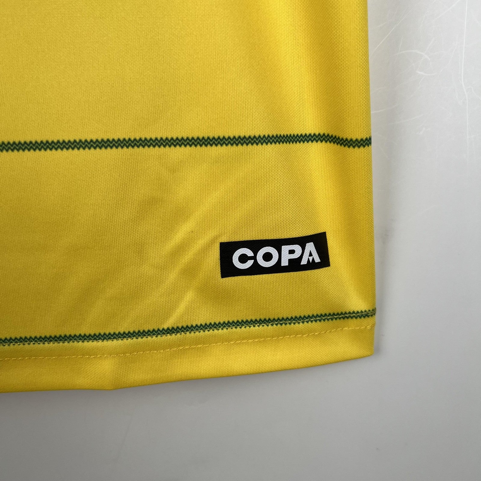 Retro Brazil 1984 Home