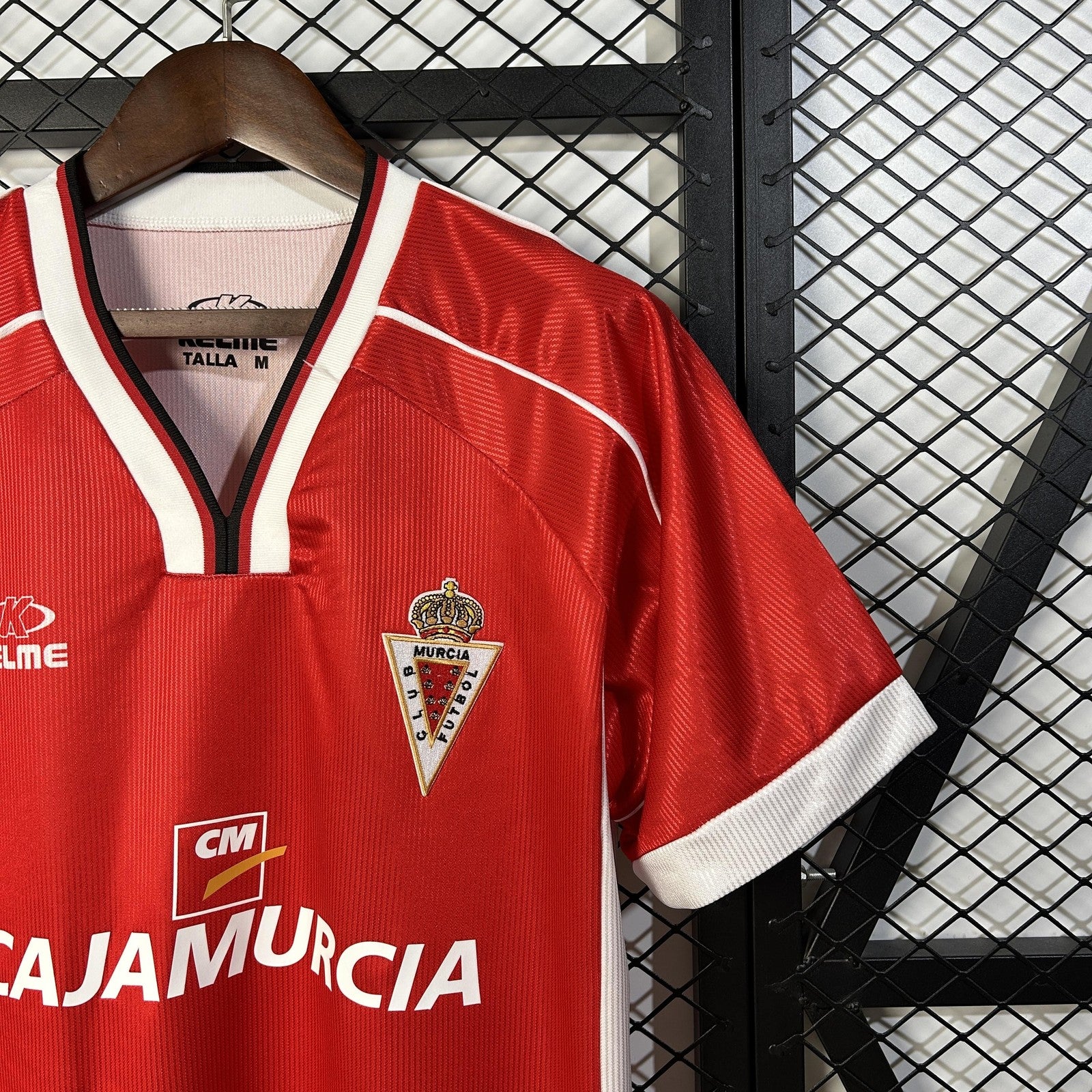Retro Murcia Red