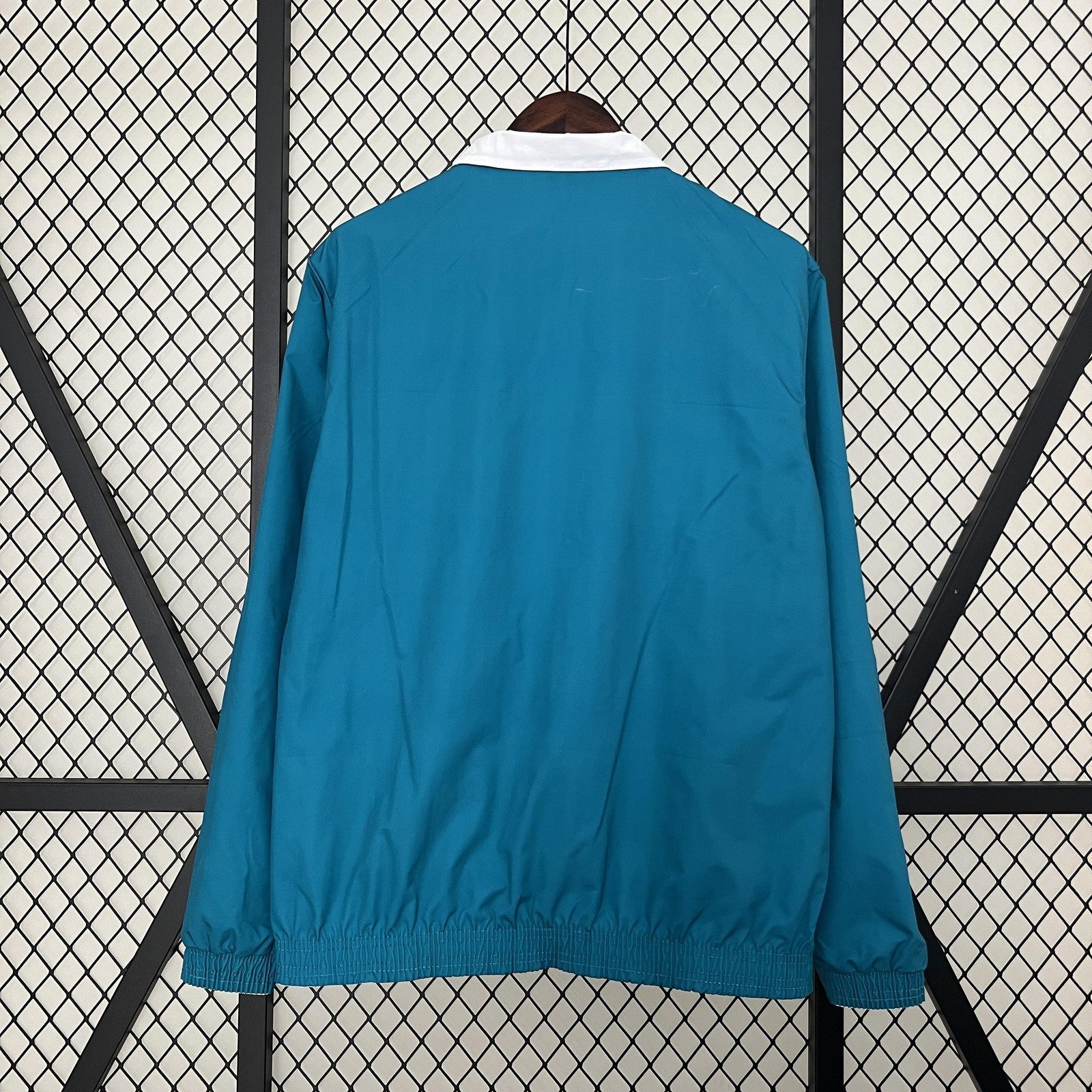 24 25 Real Madrid Trench Coat Reversible 5