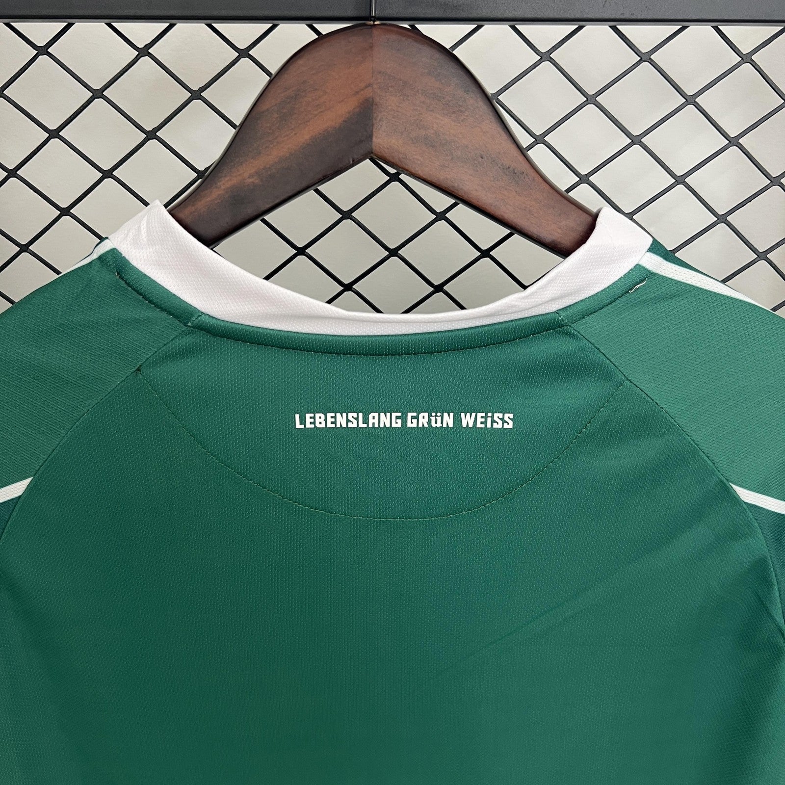 25 26 Werder Bremen Home