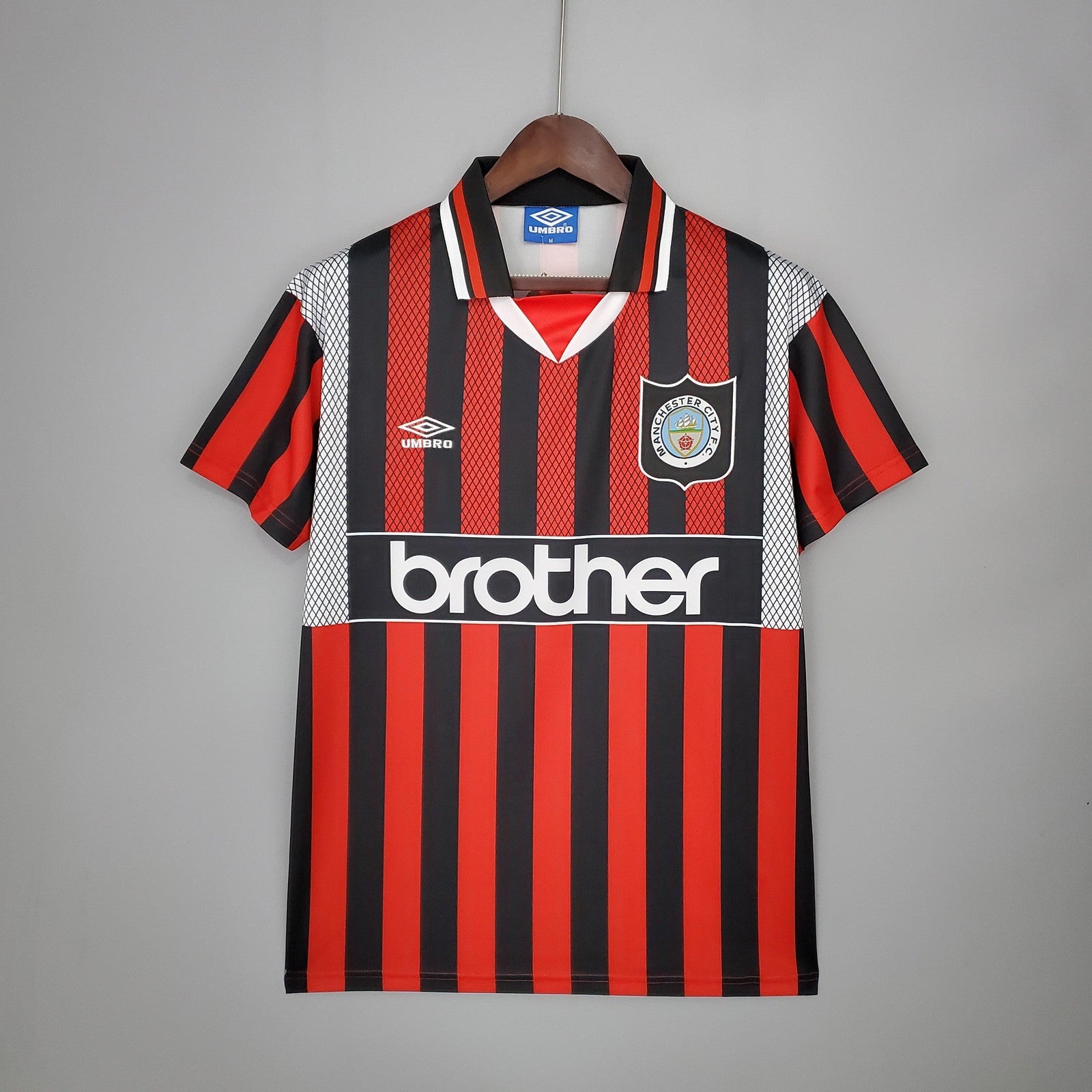 Retro Manchester City Away