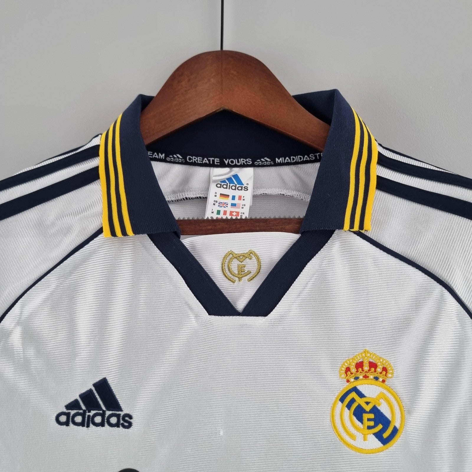 Retro Real Madrid 2000 Home
