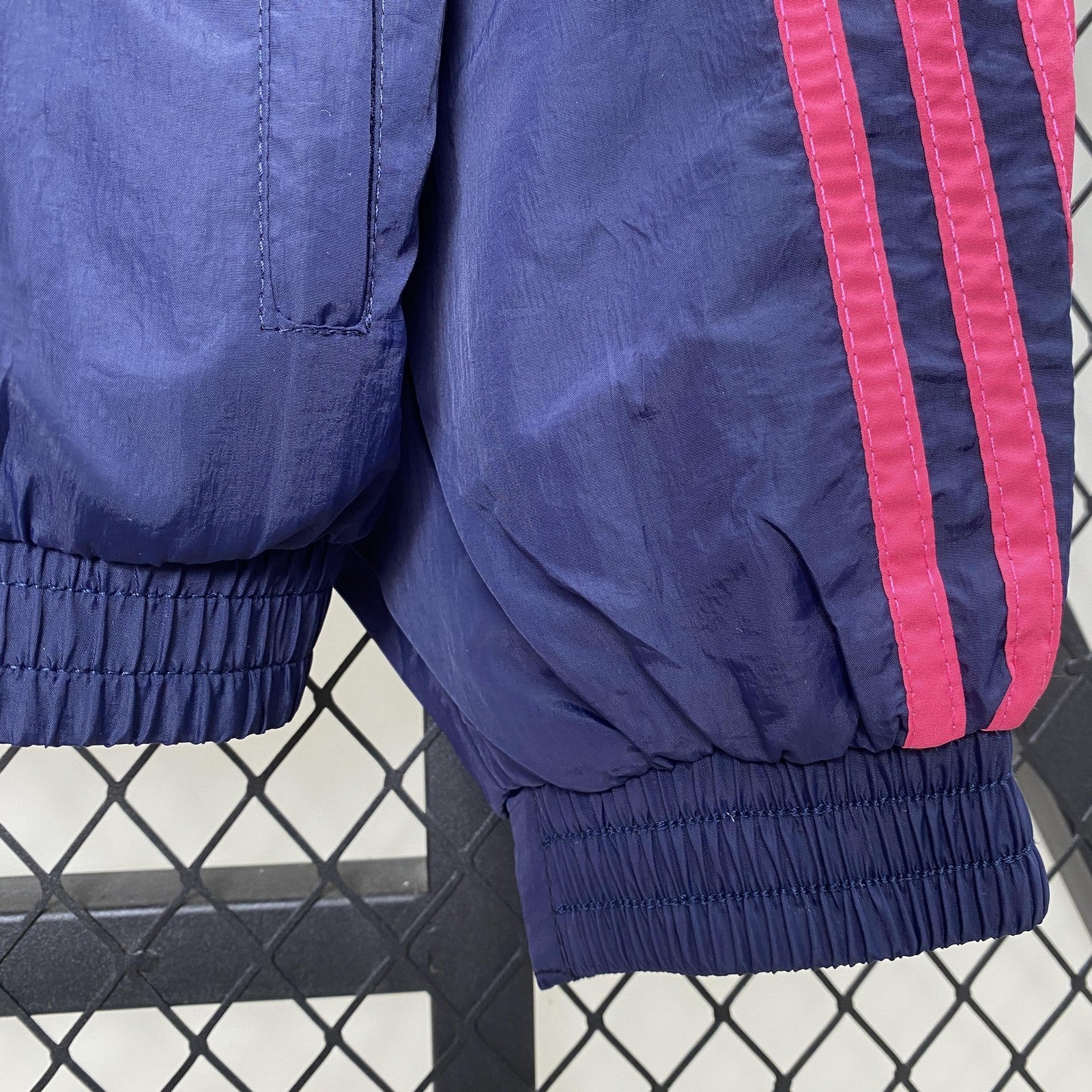 24 25 Chelsea Windbreaker