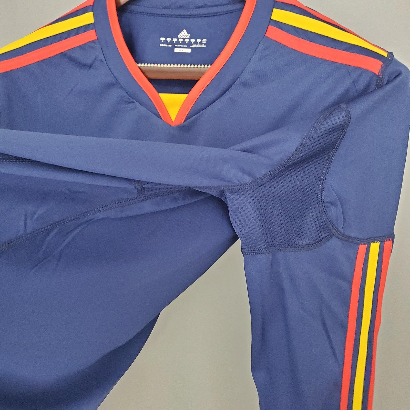 Retro Long Sleeve Spain 2010 Away